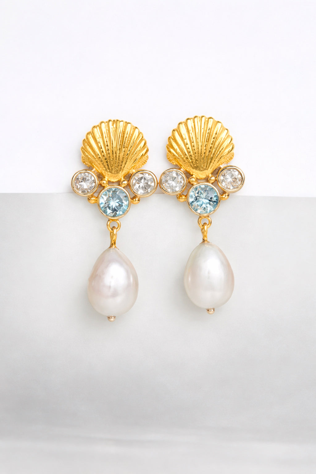 AROS CONMIISANKA GOLD DE TOPACIO BLANCO Y CELESTE