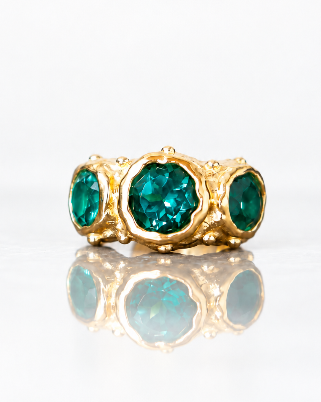ARO EARCUFF SOLENE ORO Y CUARZO VERDE