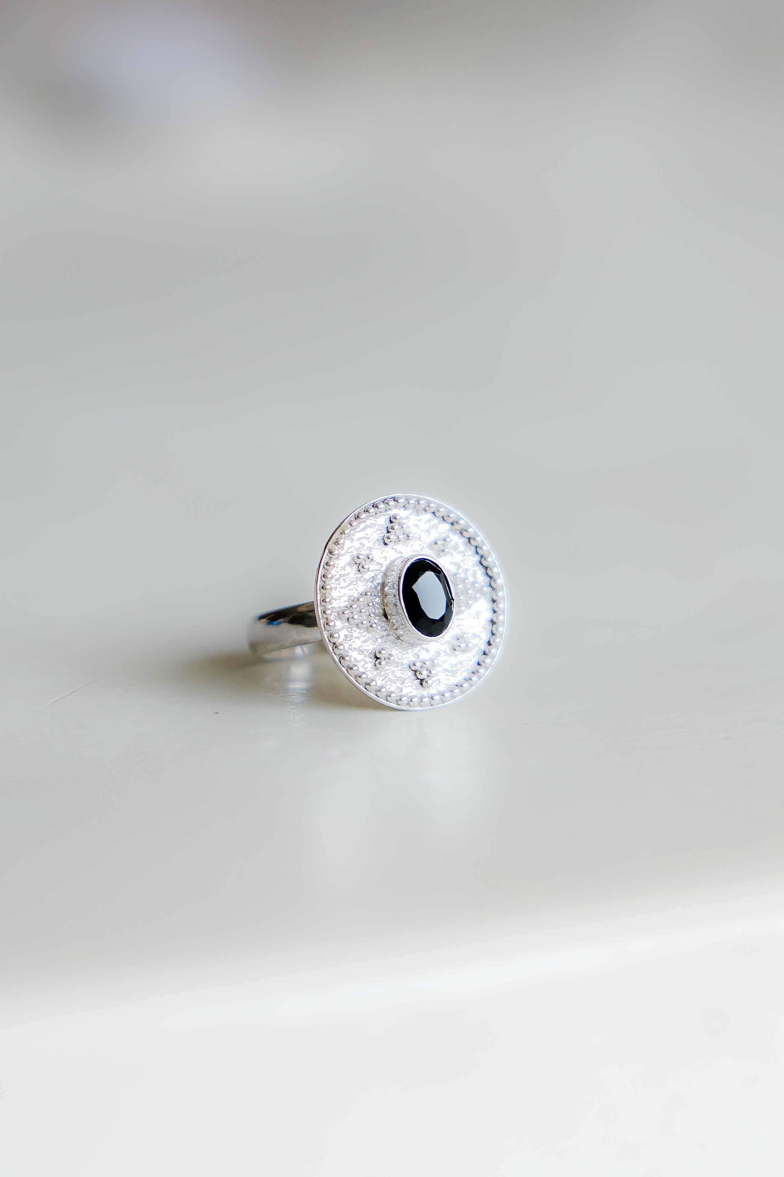 ANILLO OMU ONIX