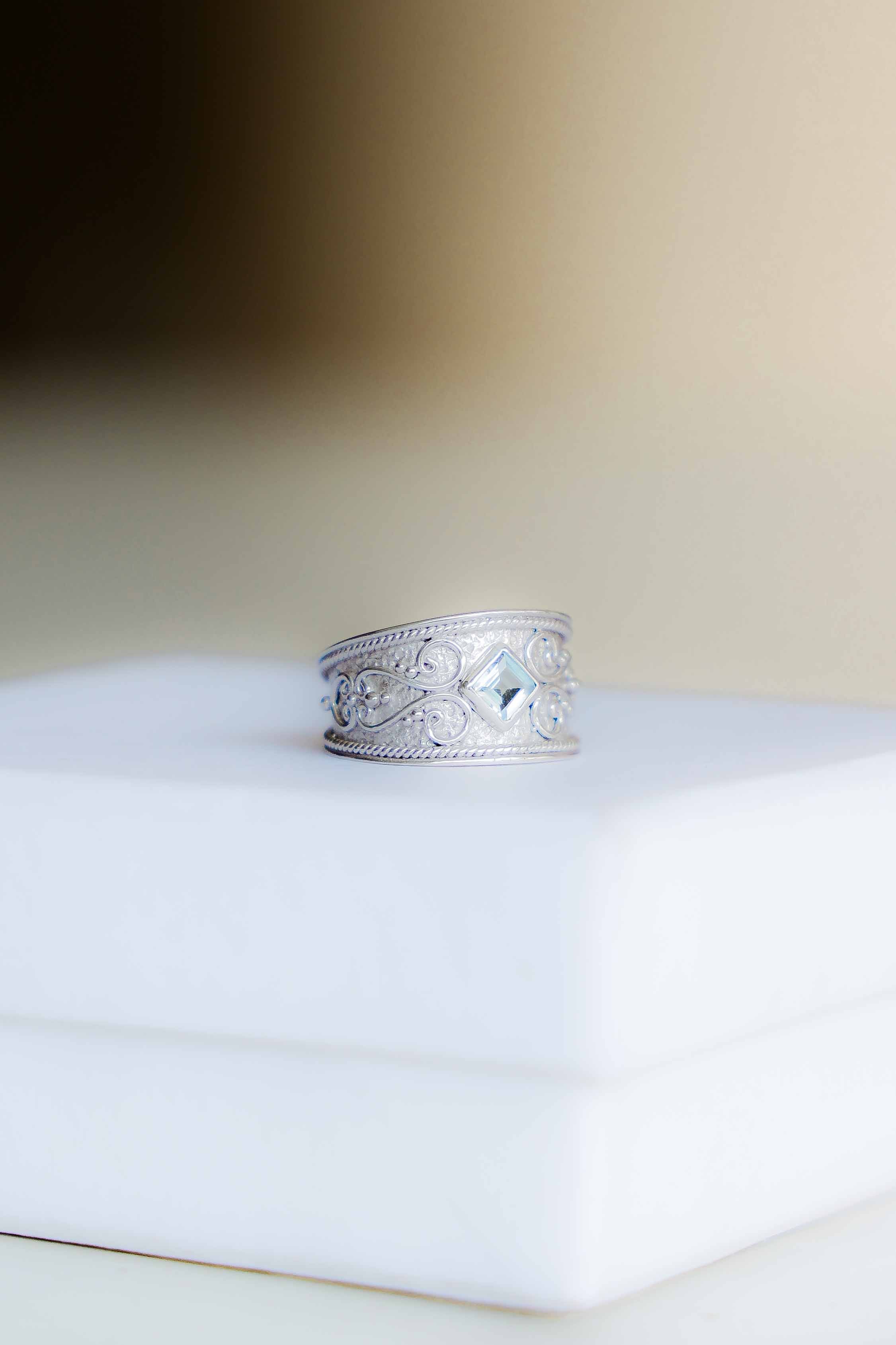 ANILLO CLAR TOPACIO