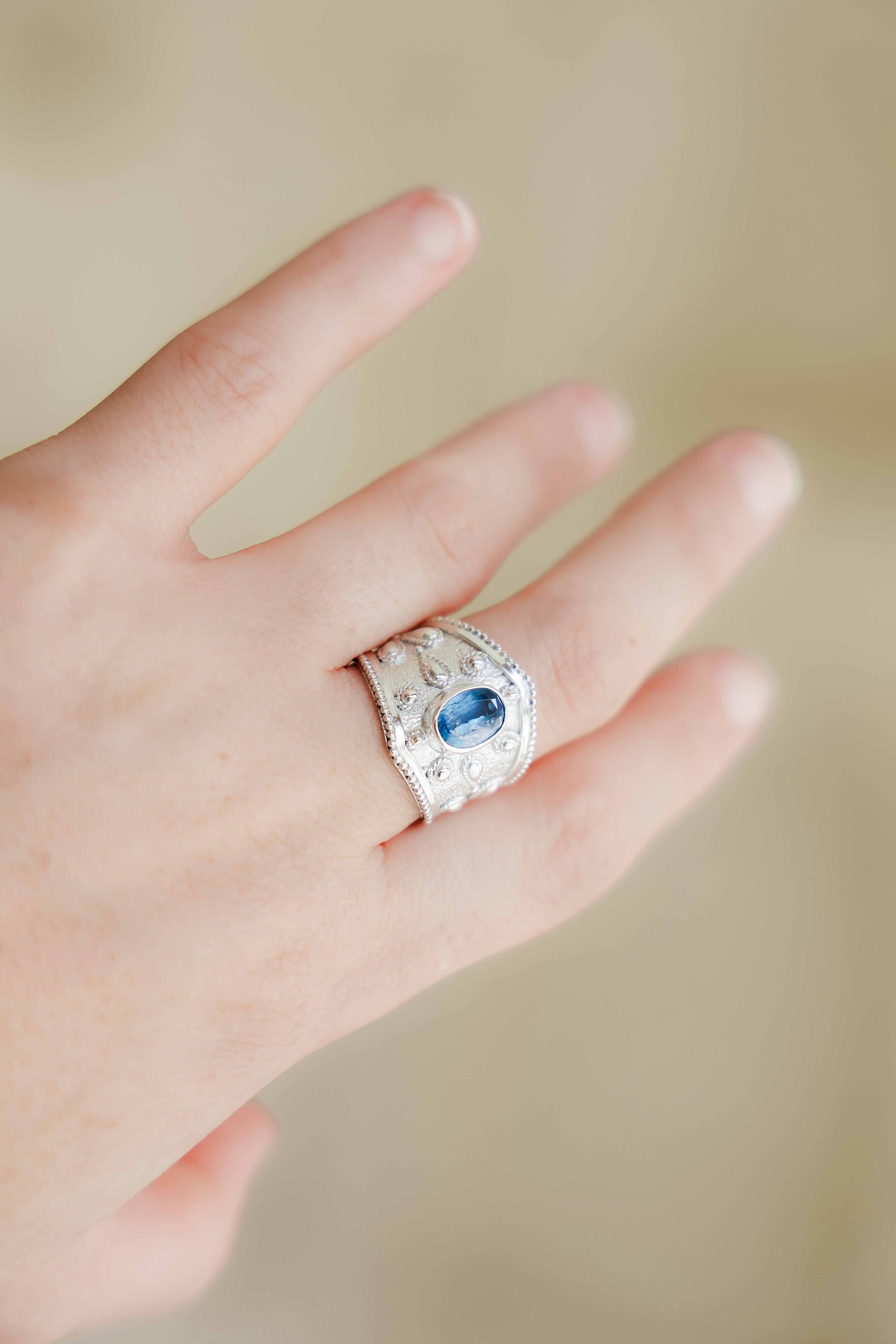 ANILLO ONIRI CIANITA
