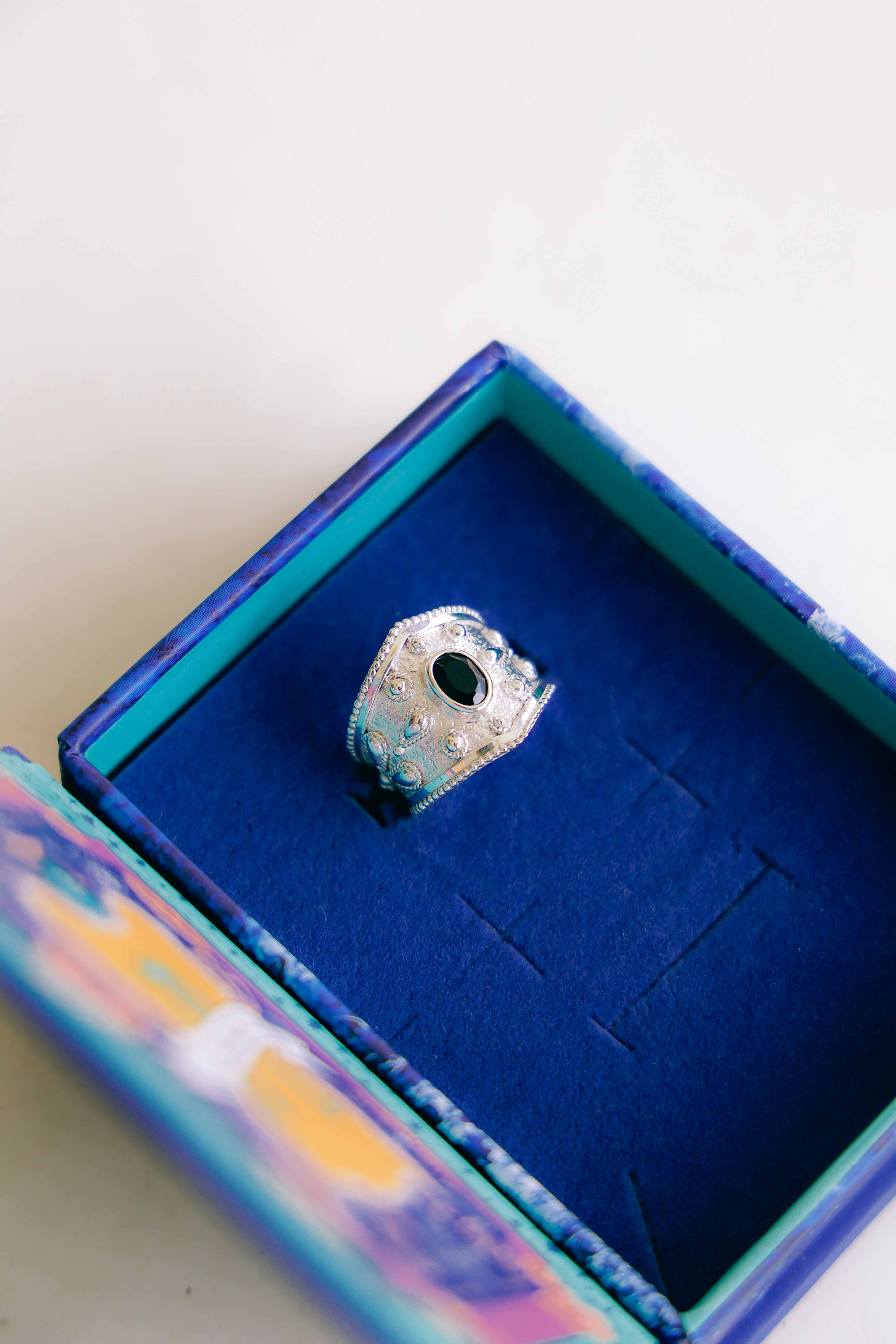 ANILLO ONIRI ONIX