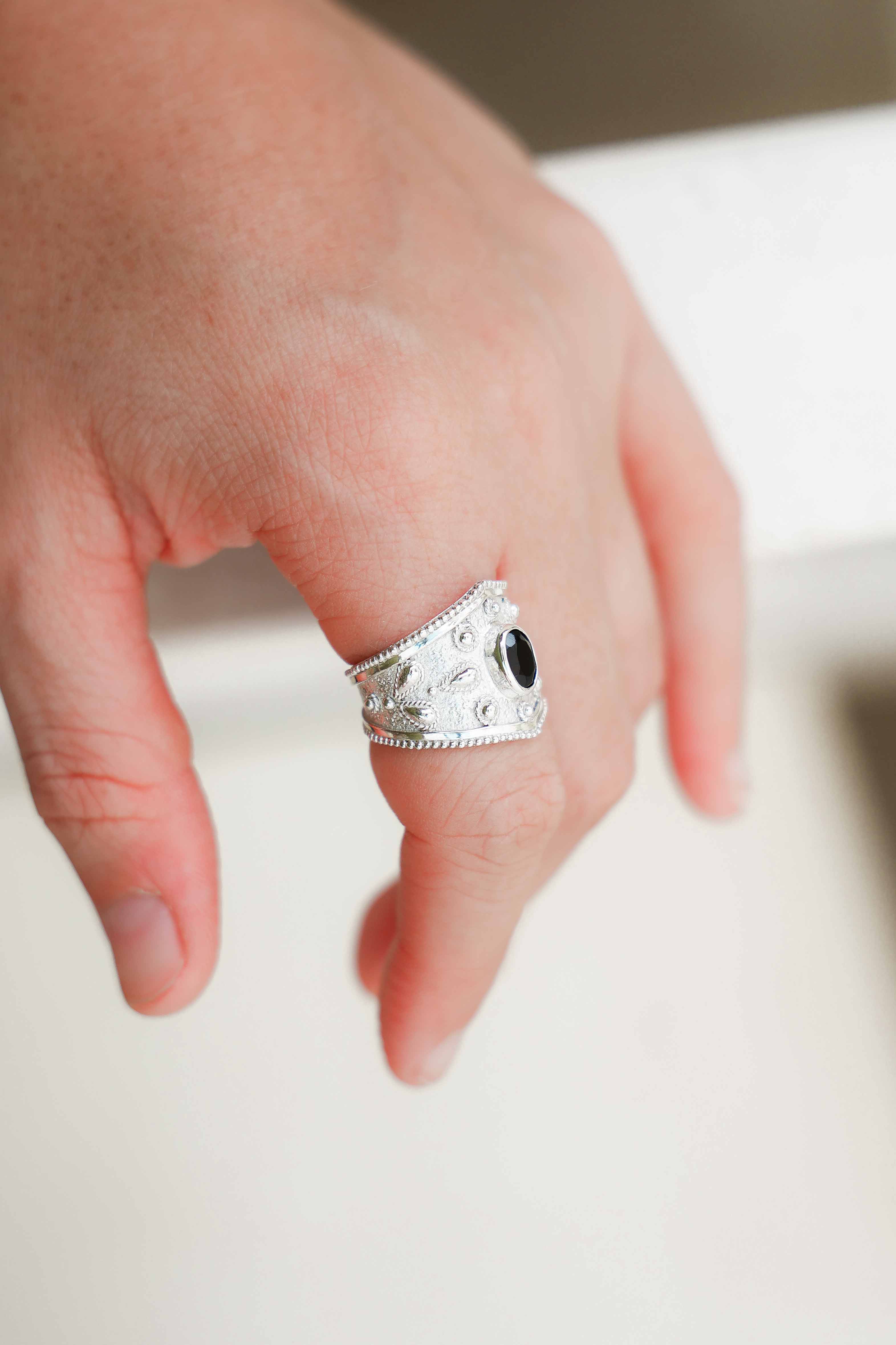 ANILLO ONIRI ONIX