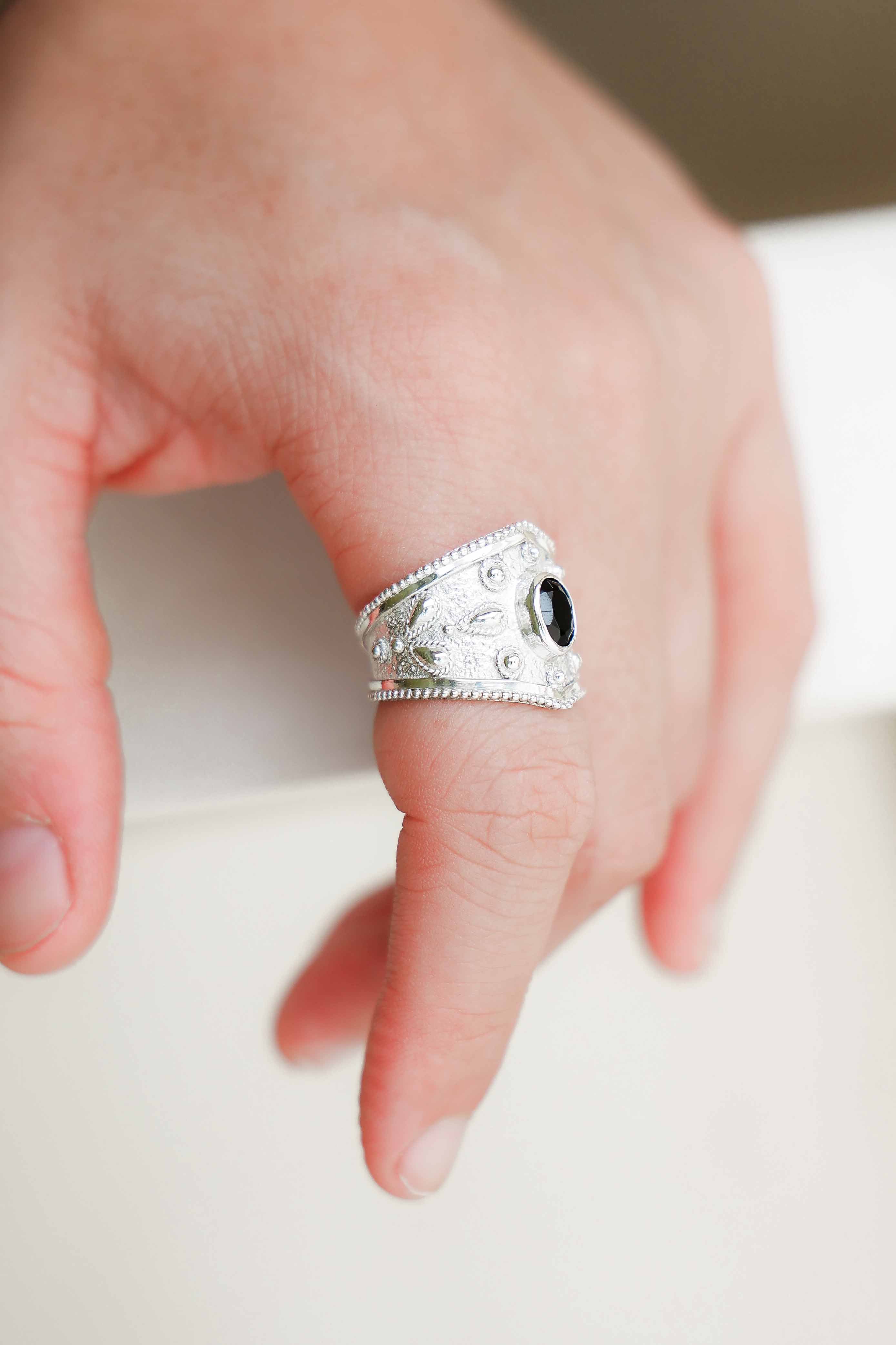 ANILLO ONIRI ONIX