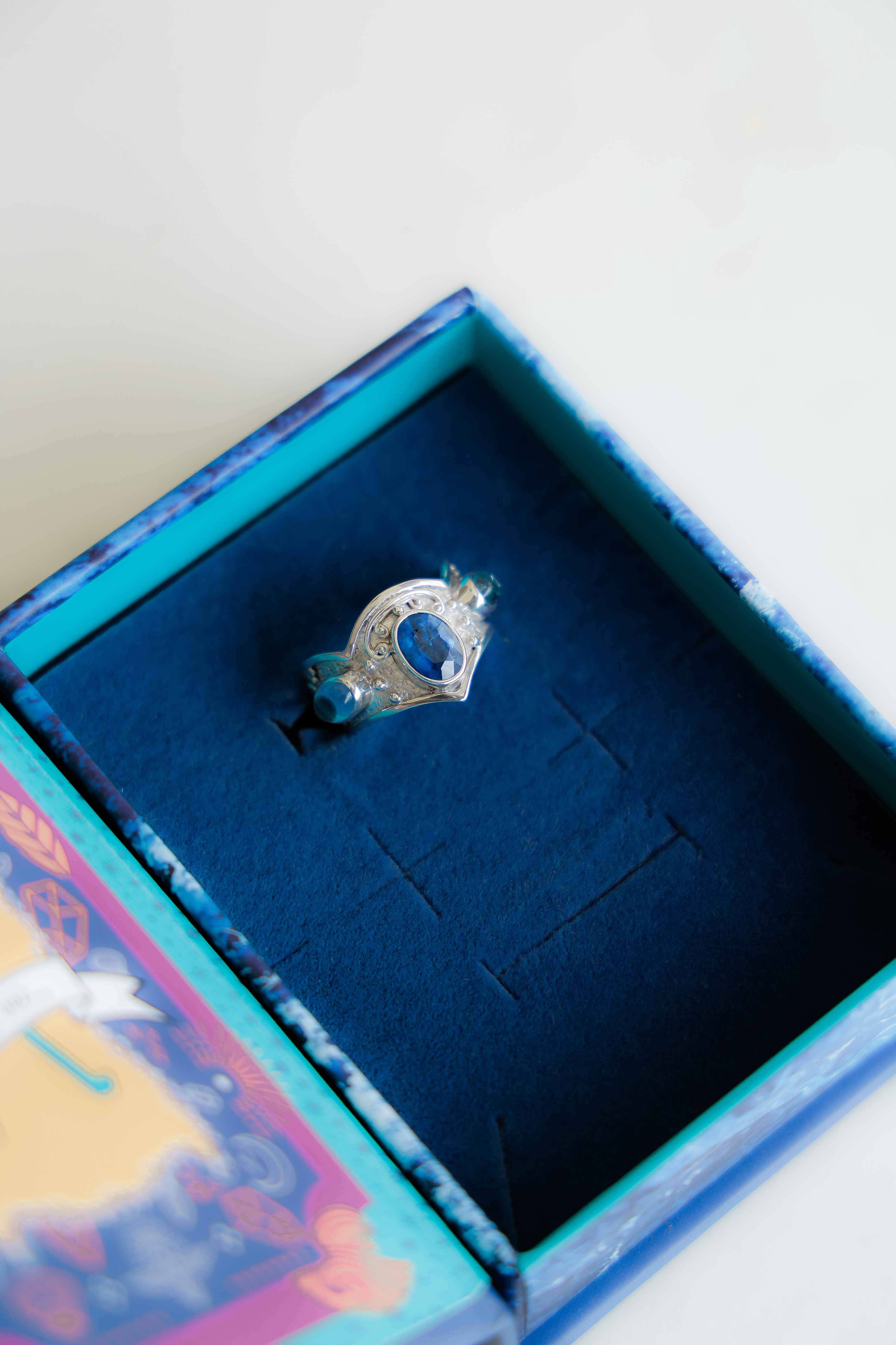 ANILLO BIZÉ CIANITA