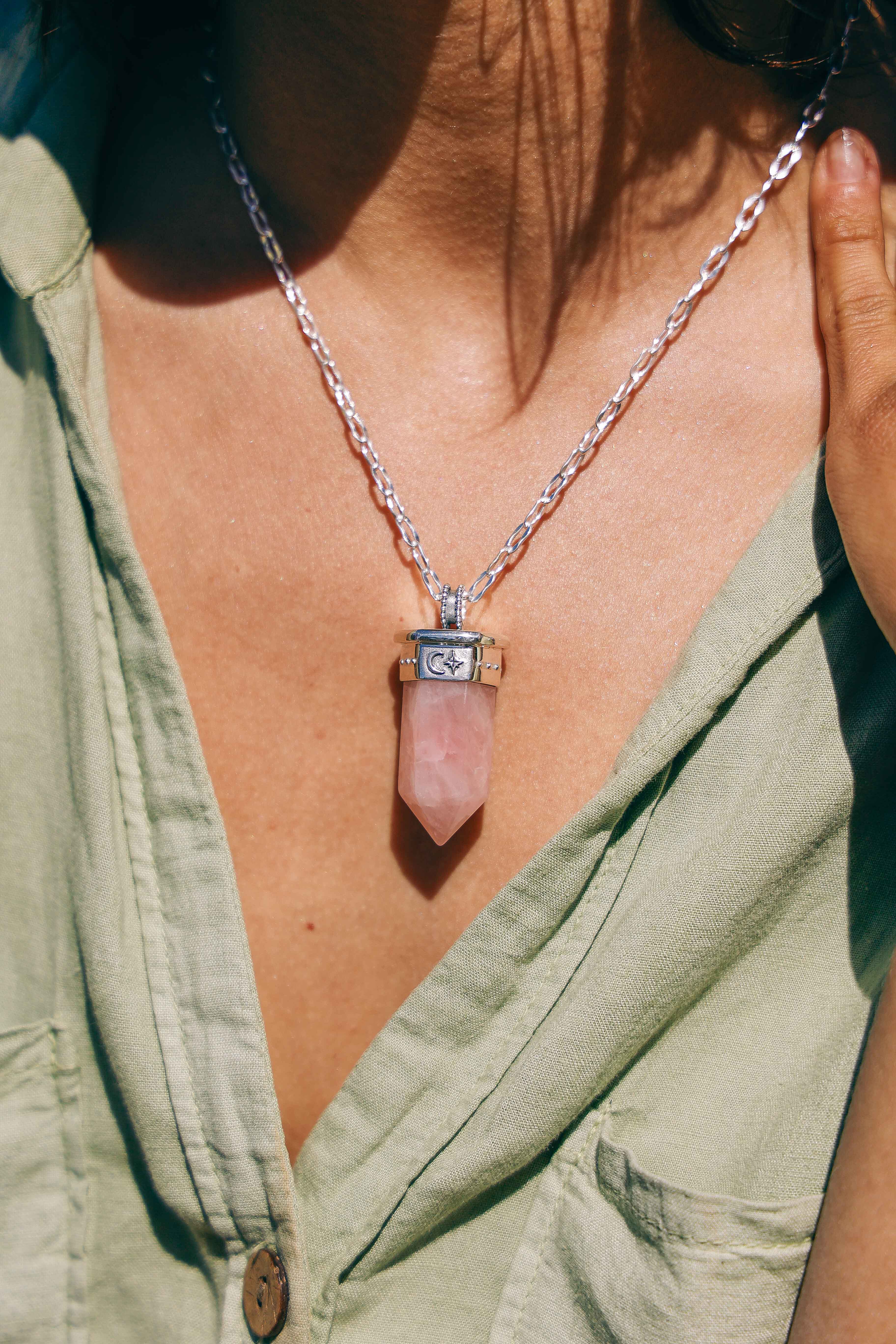 COLLAR TALISMAN ROSA + CADENA GRUESA