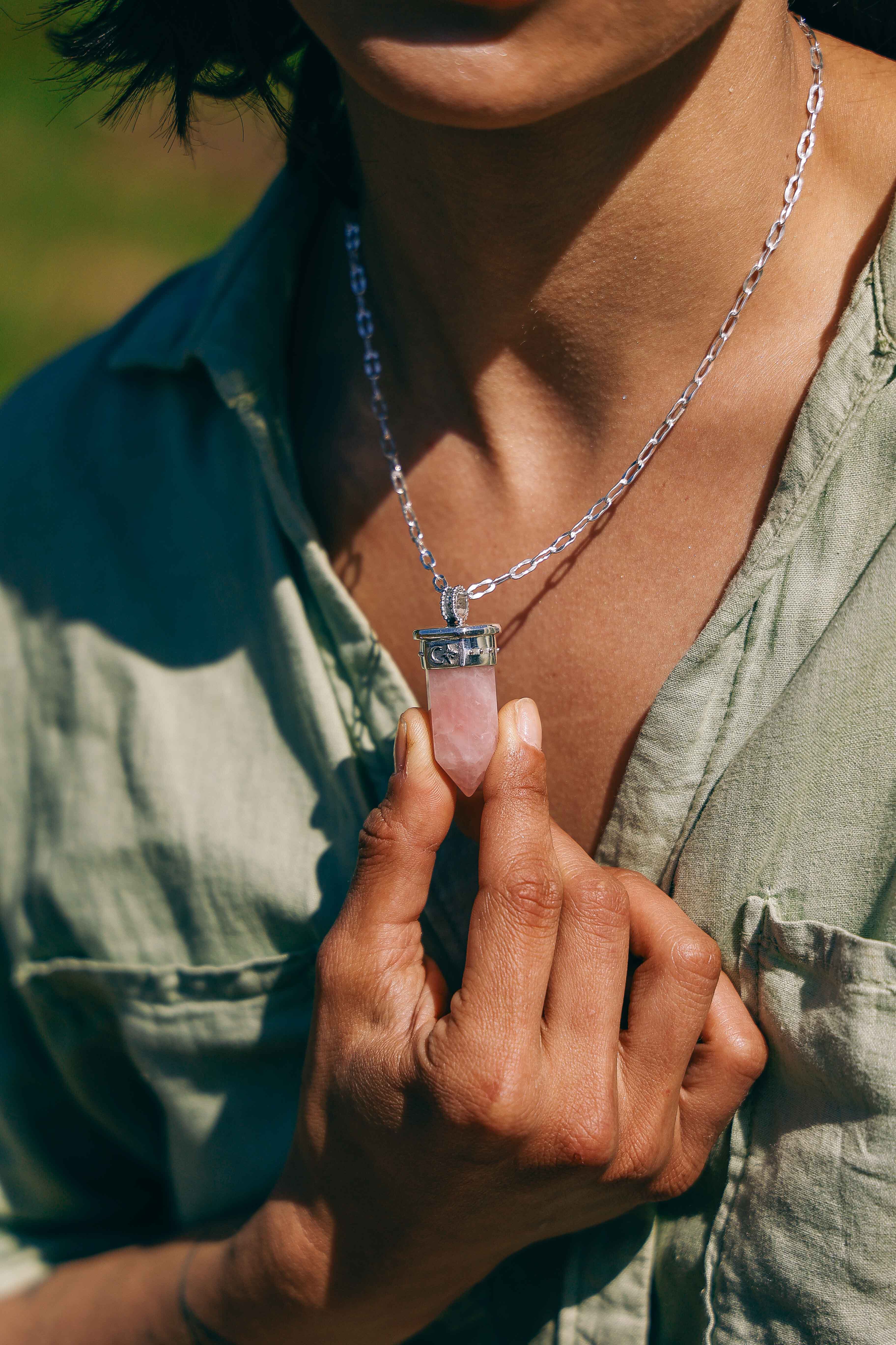 COLLAR TALISMAN ROSA + CADENA GRUESA