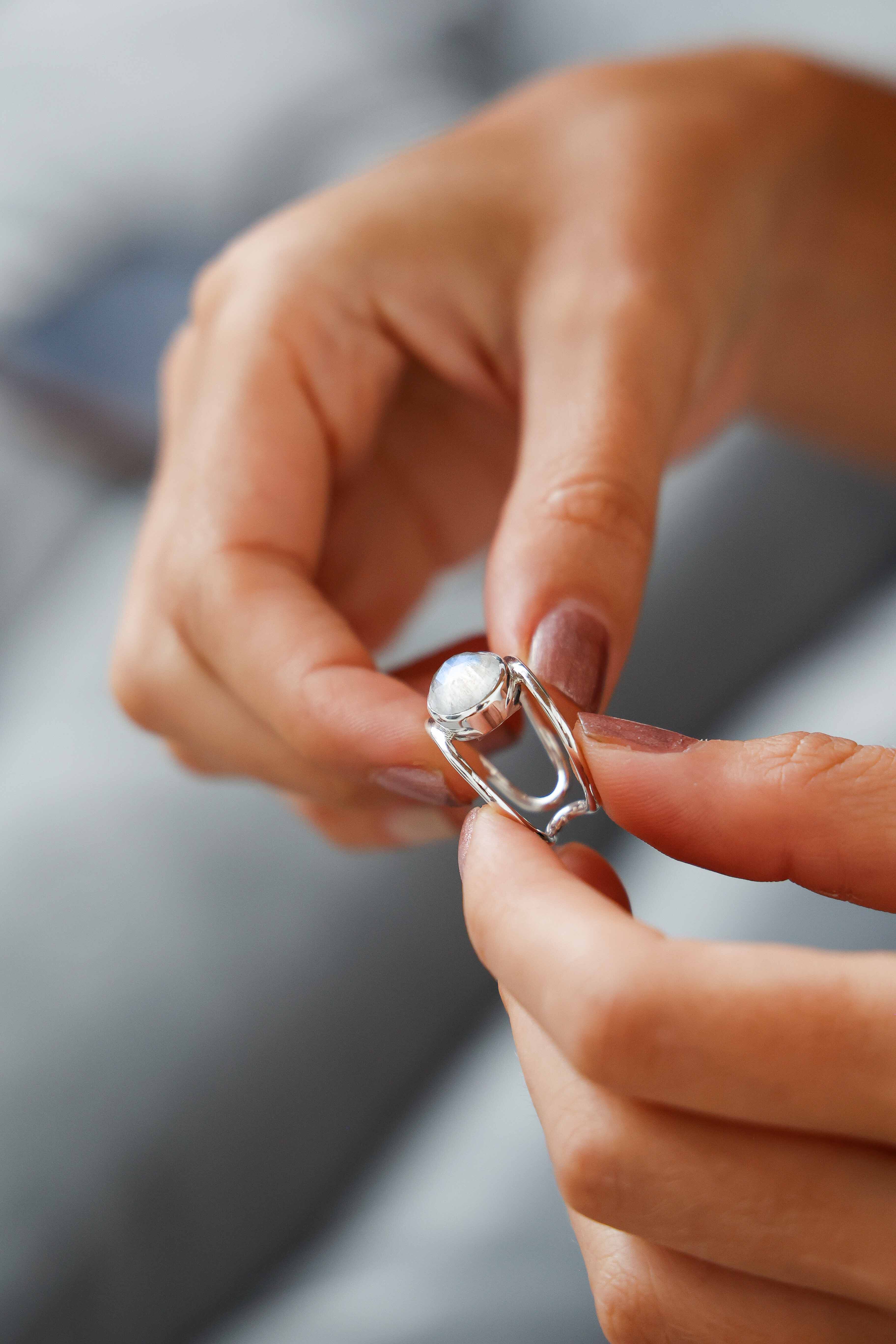 ANILLO NADRA PIEDRALUNA