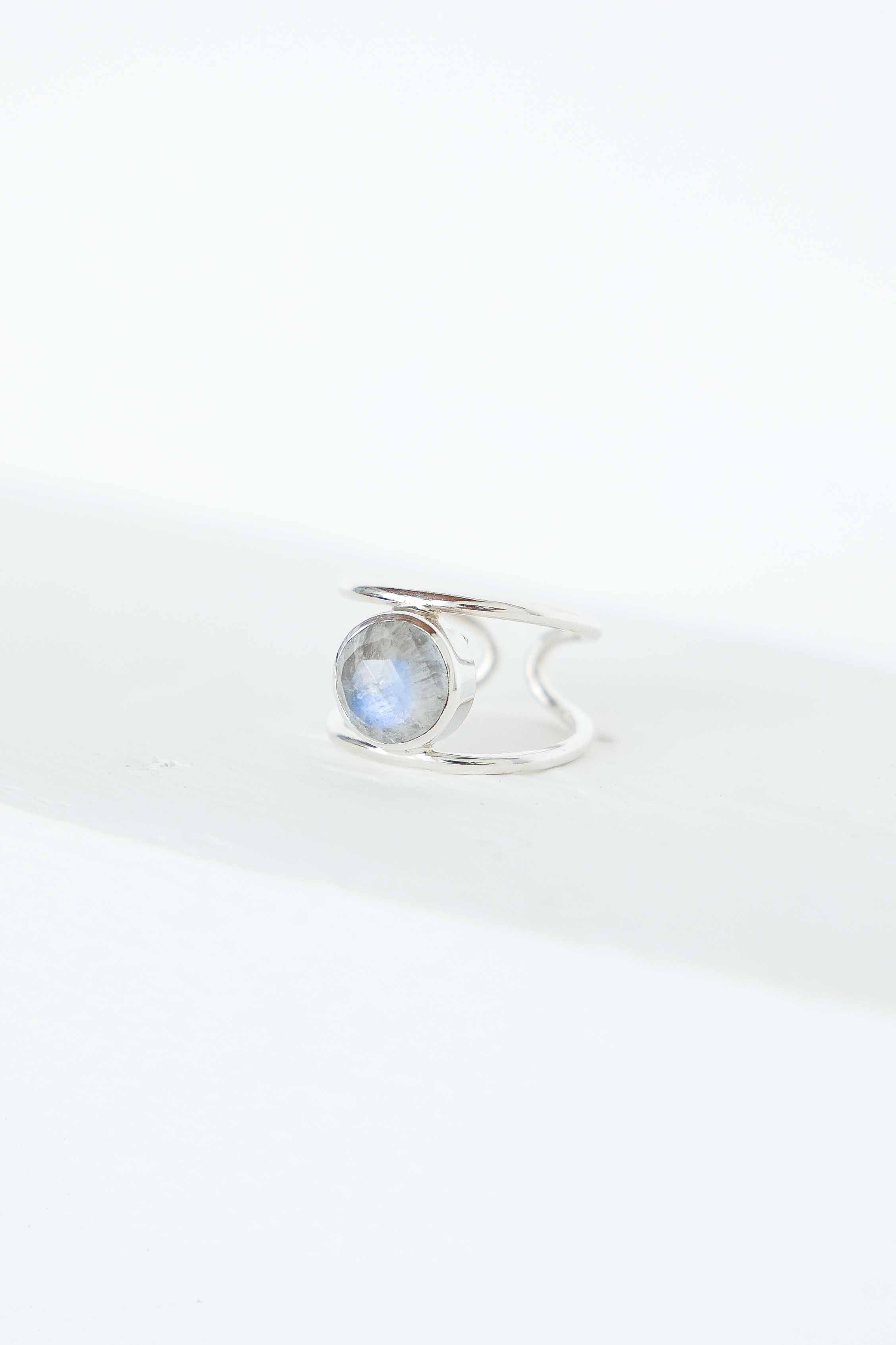 ANILLO NADRA PIEDRALUNA