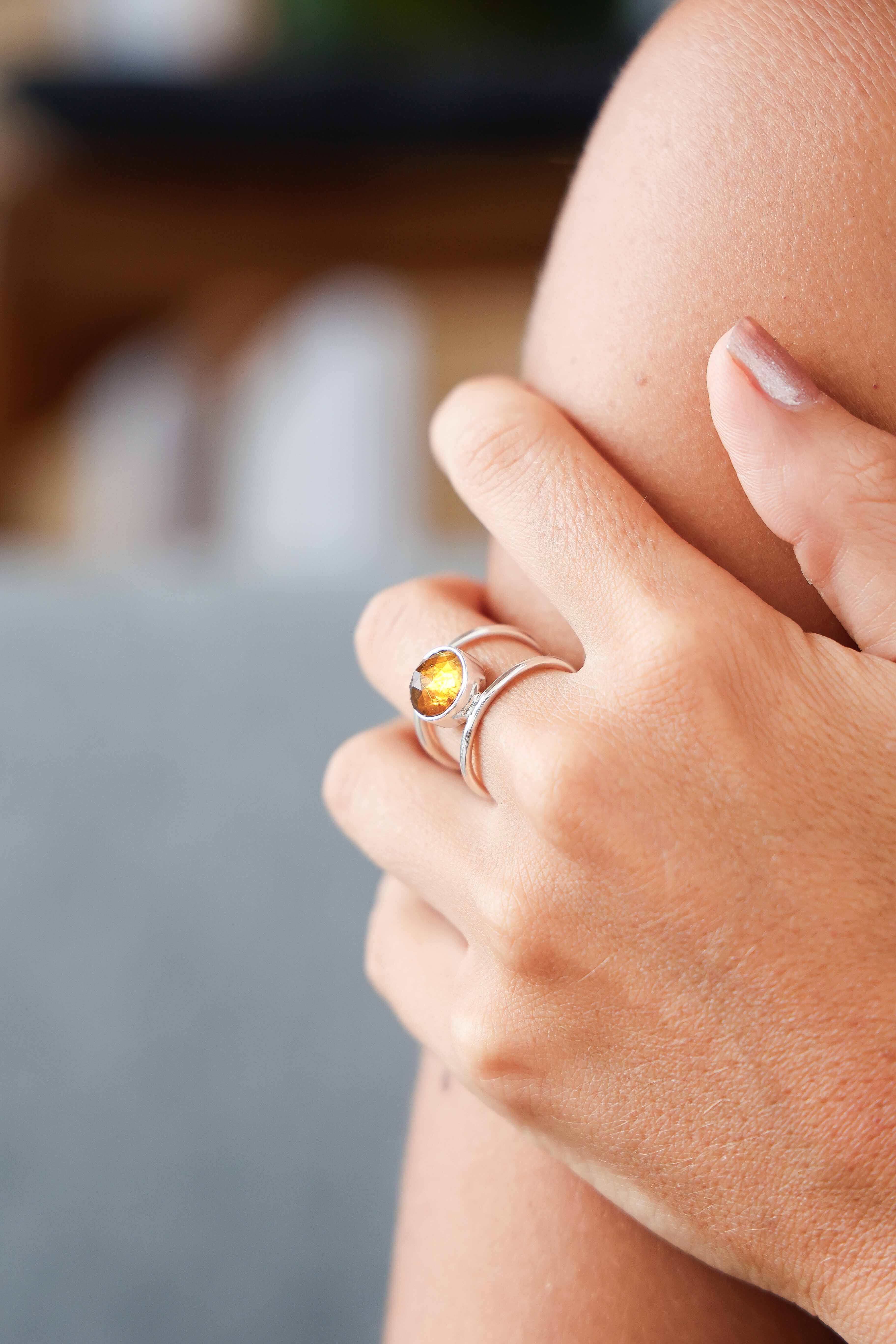 ANILLO NADRA CITRINO
