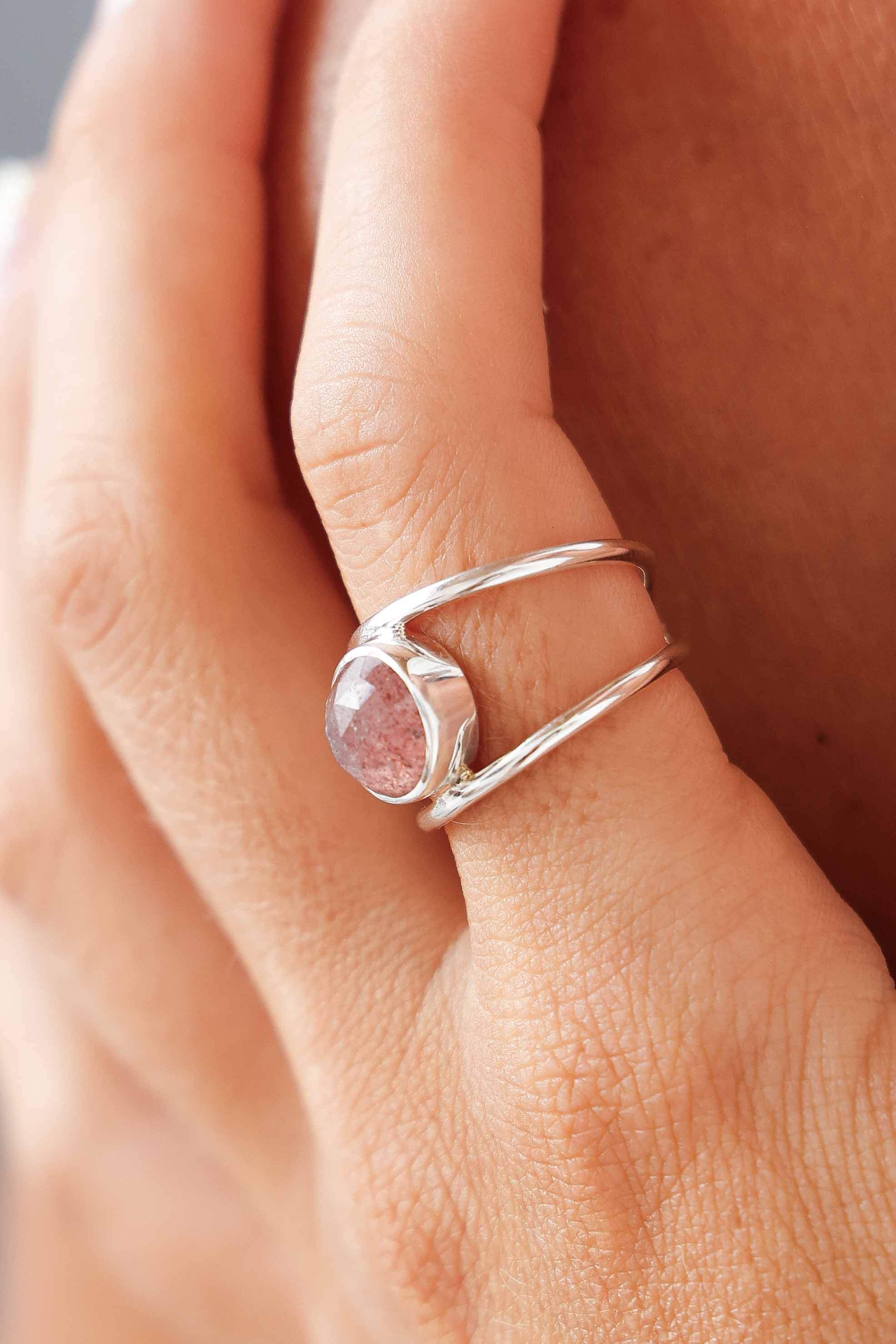 ANILLO NADRA CUARZO CHERRY