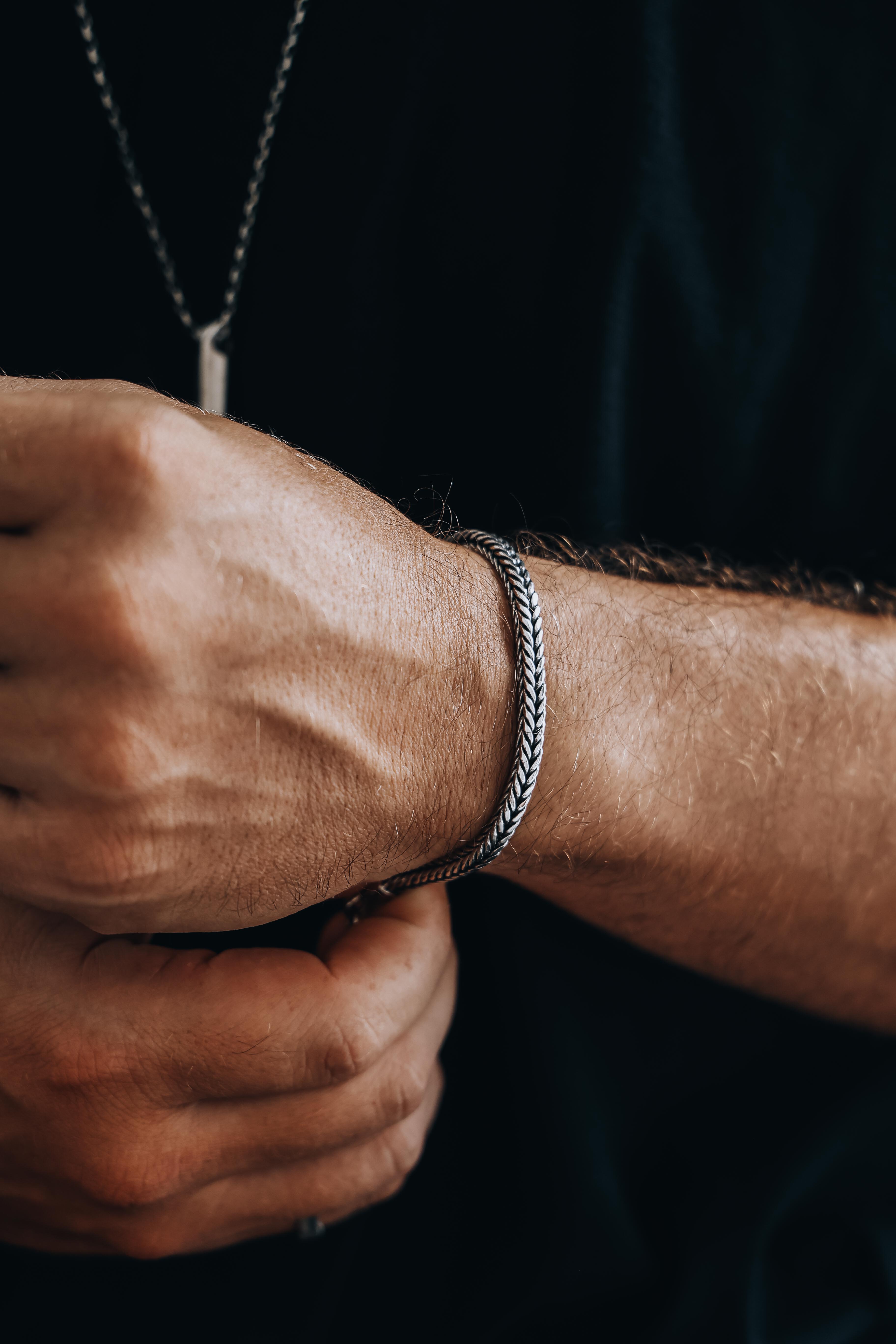 BRAZALETE CENTURION