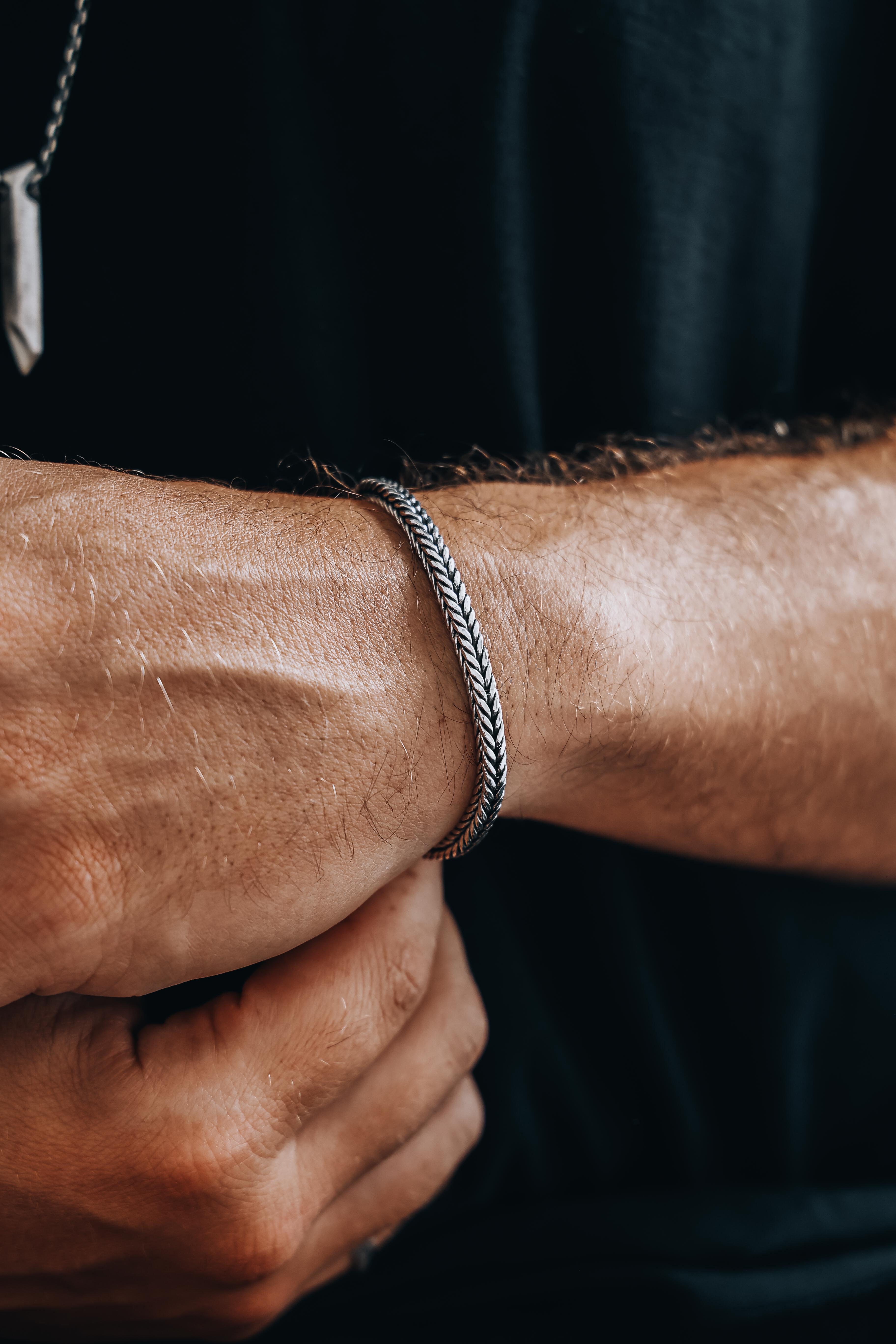 BRAZALETE CENTURION