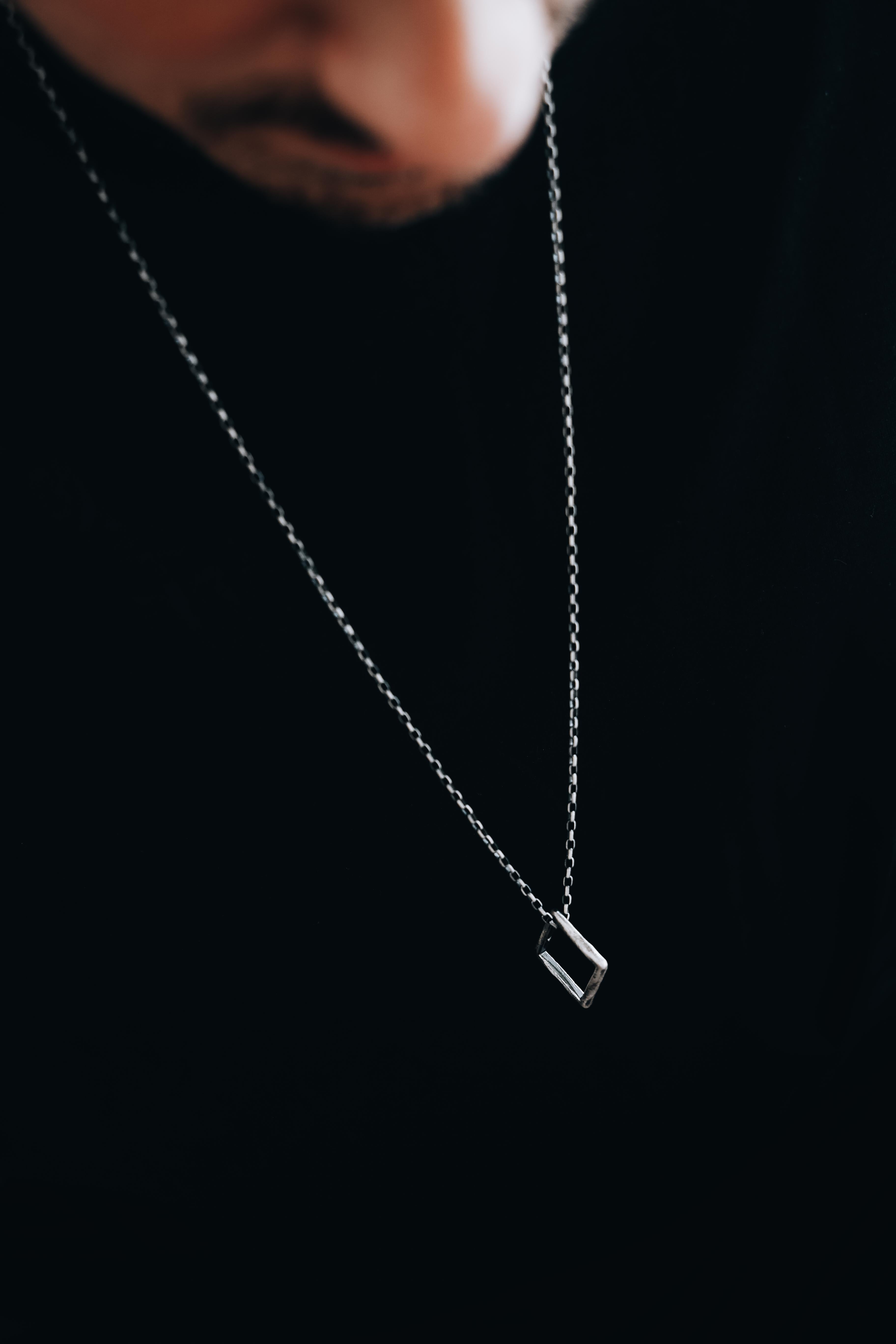 COLLAR NEXUS