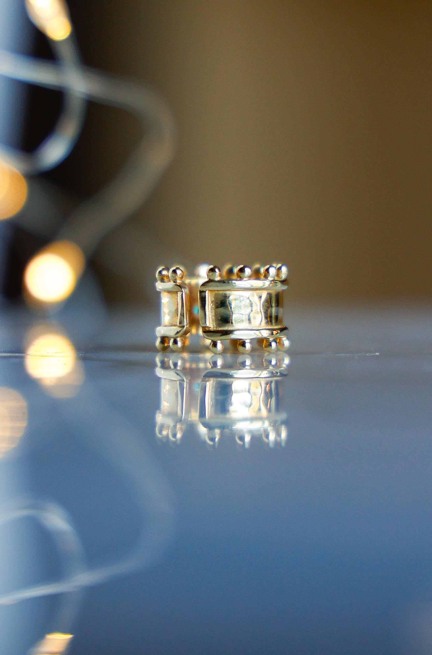 ARO EARCUFF ETER GOLD Y CUARZO VERDE