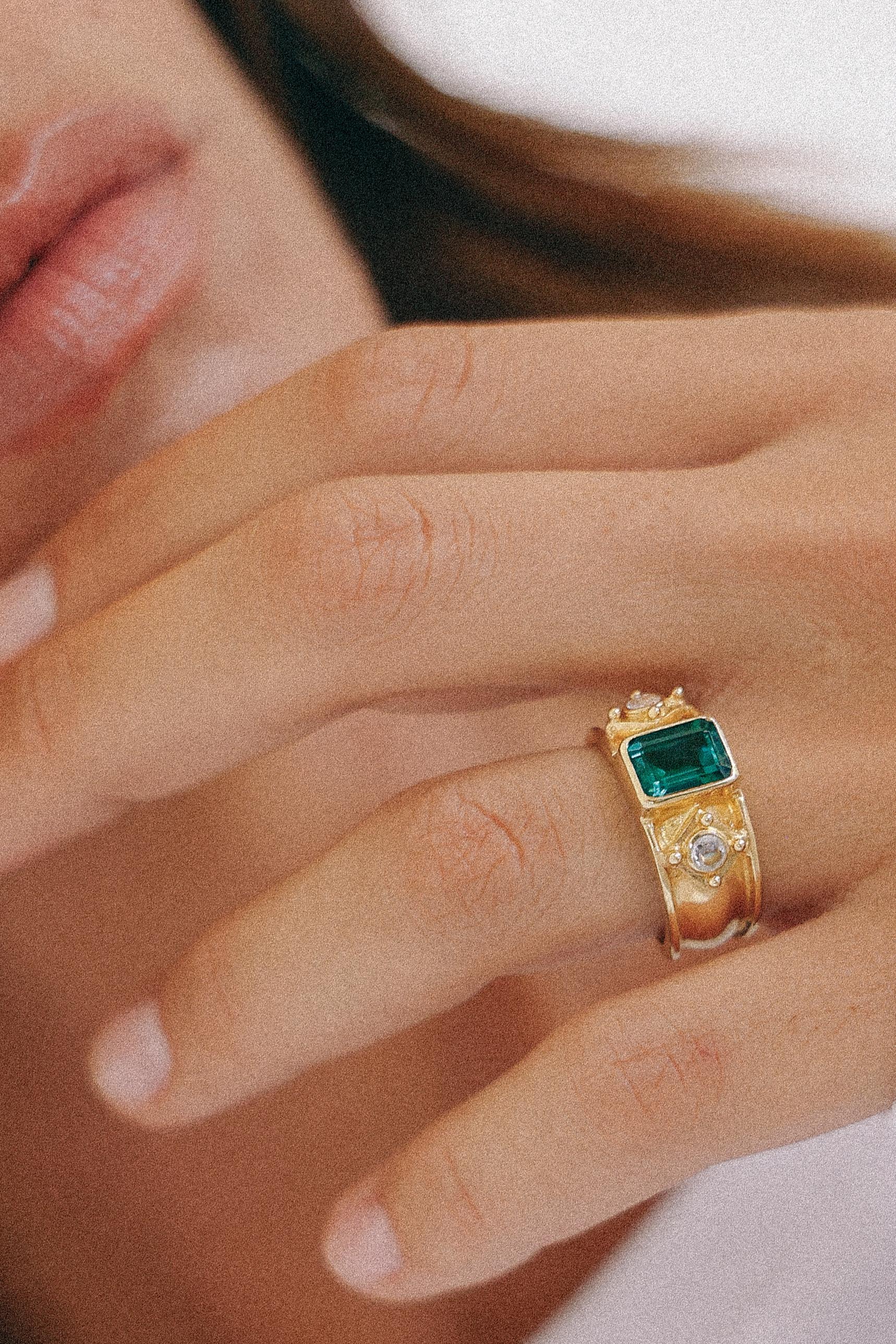 ANILLO AURORA GOLD CUARZO VERDE