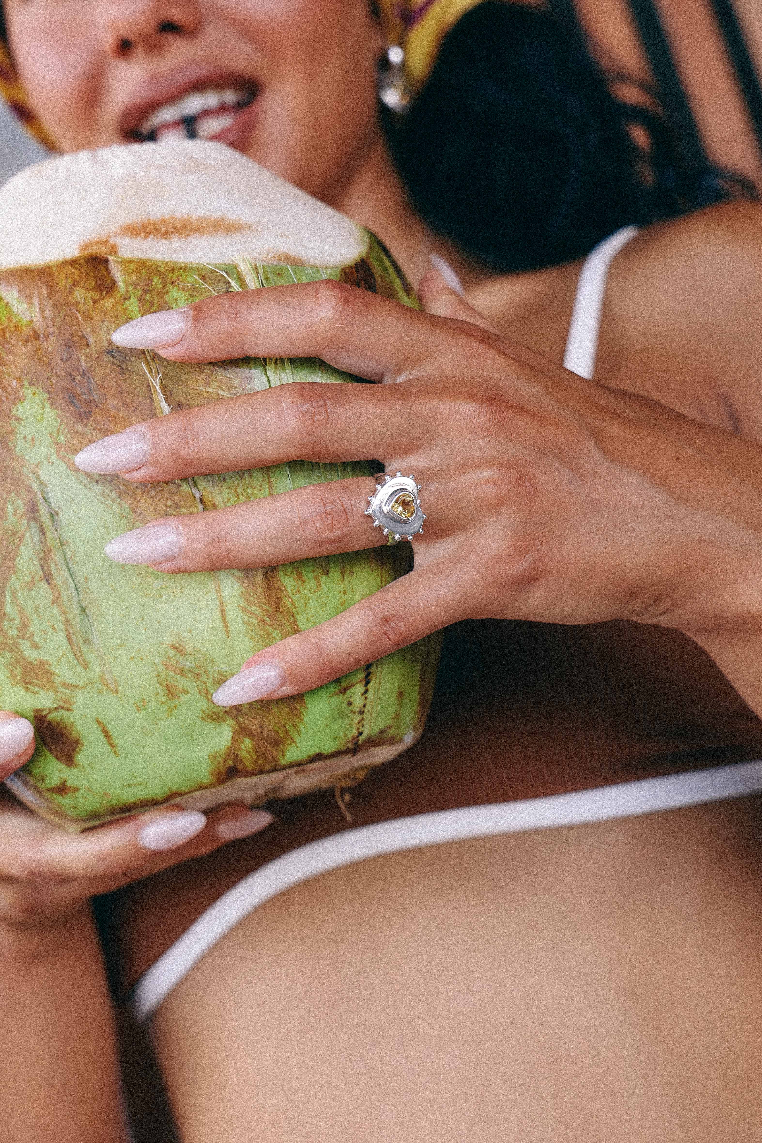 ANILLO CORAZON DE PLATA Y CITRINO