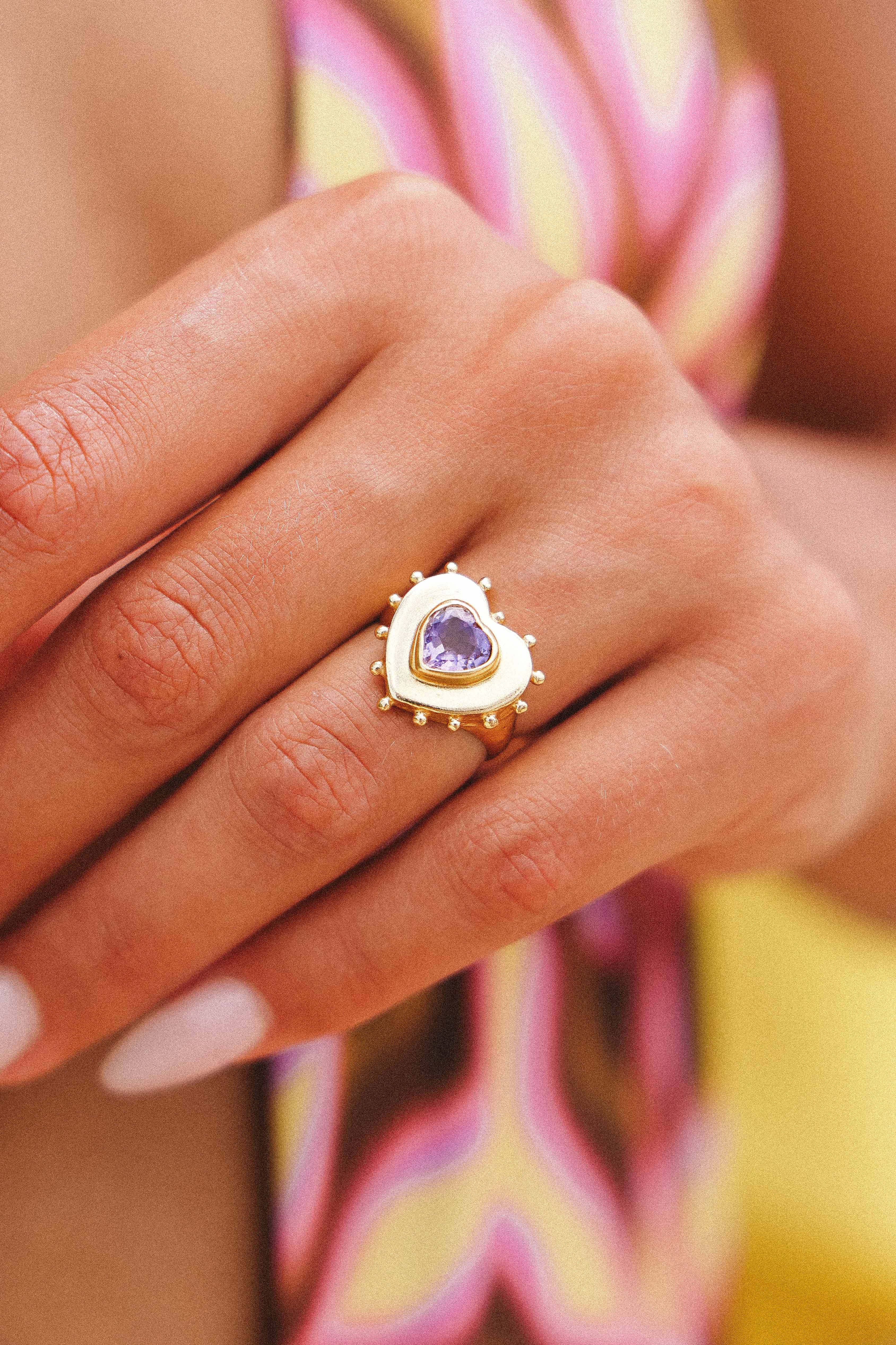 ANILLO CORAZON AMATISTA GOLD