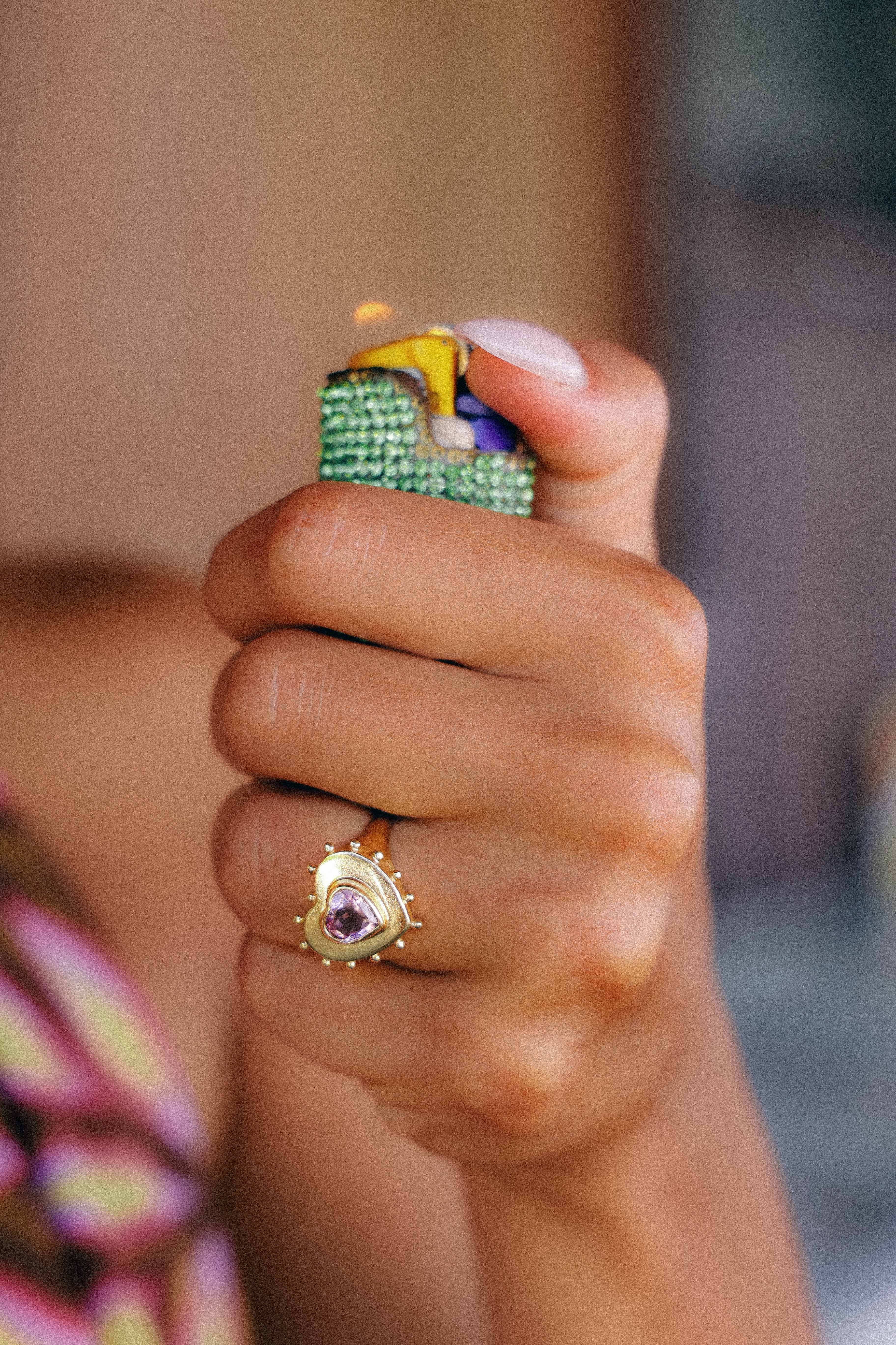 ANILLO CORAZON AMATISTA GOLD