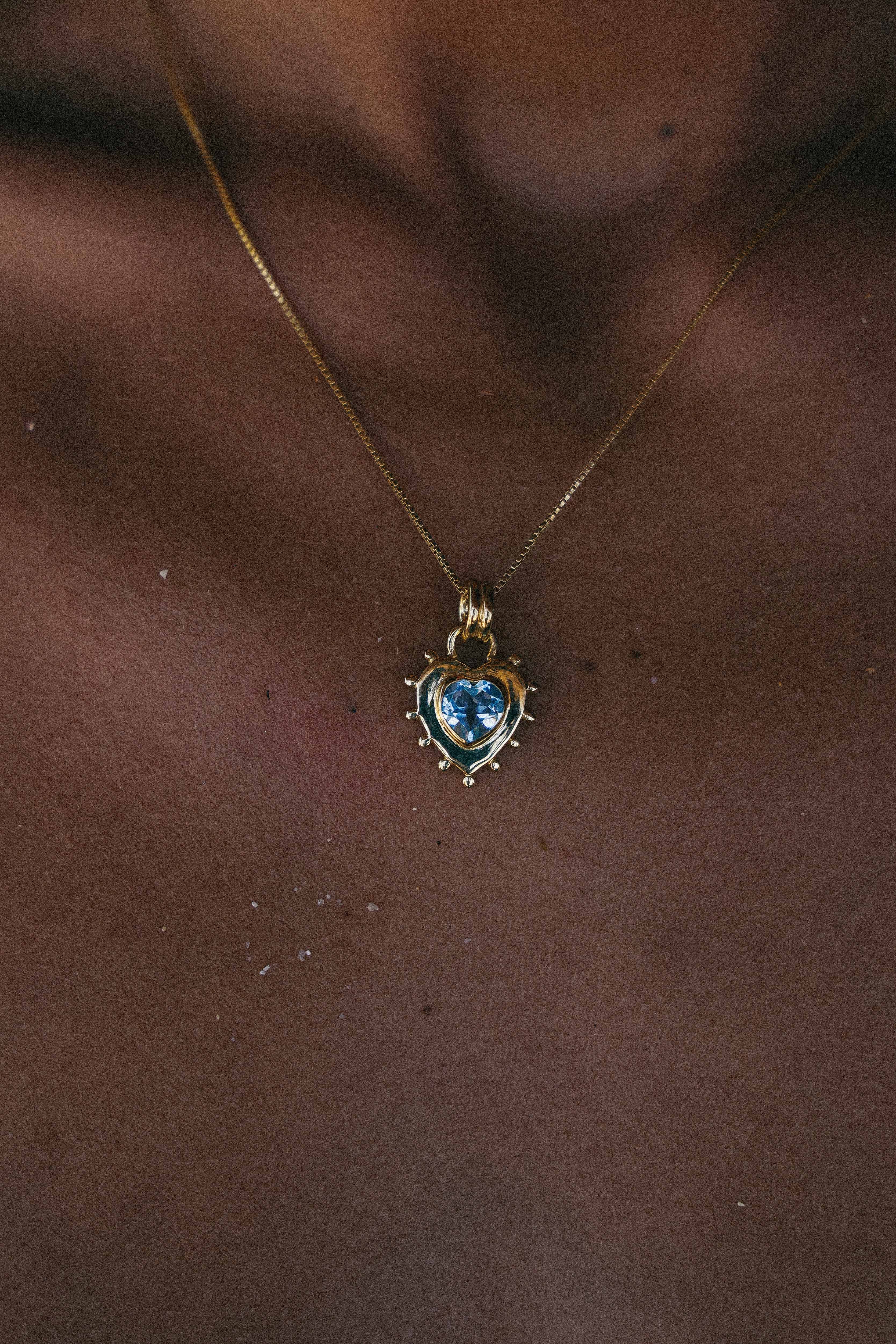 COLLAR CORAZON TOPACIO GOLD