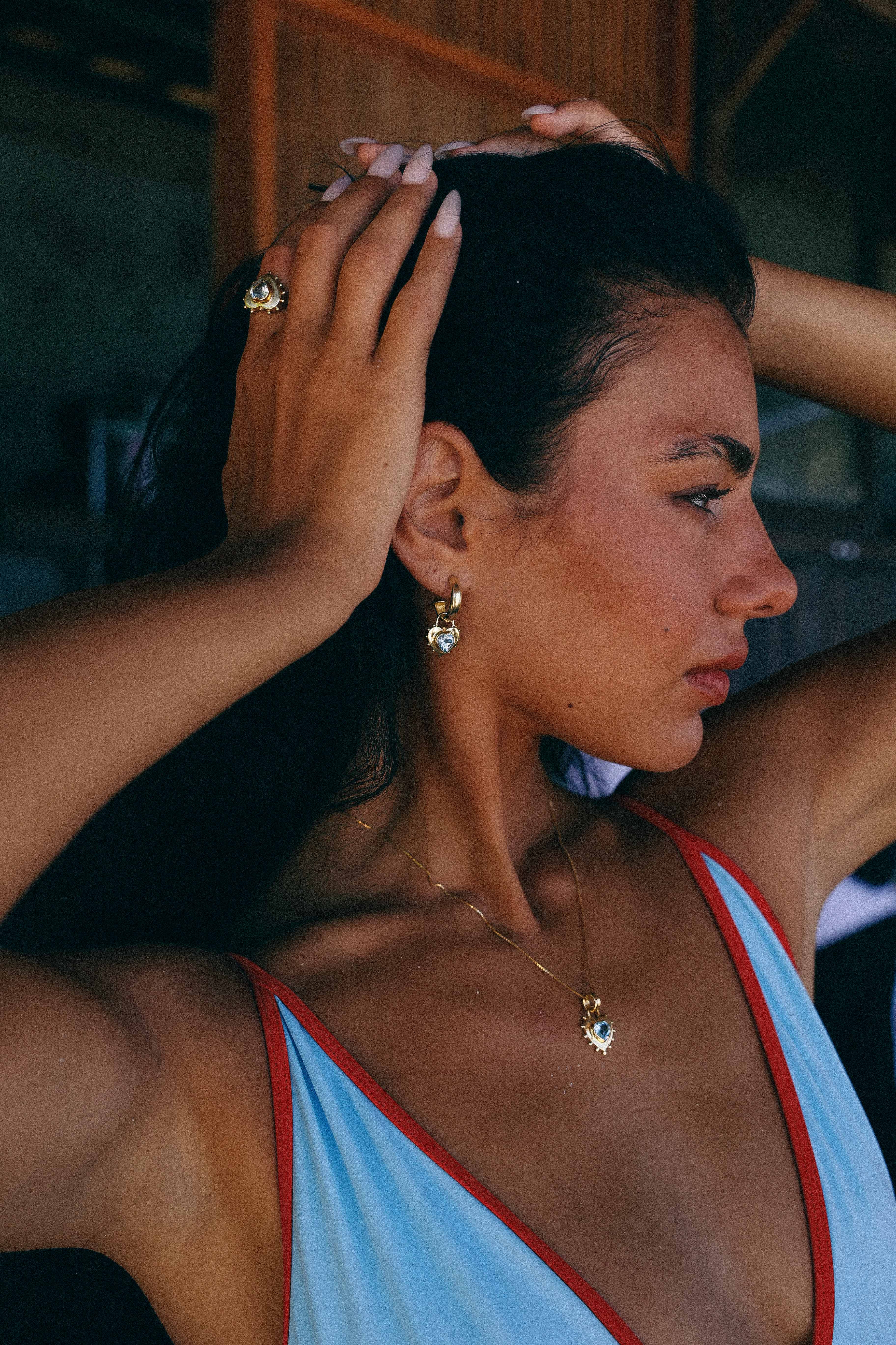 AROS CORAZON TOPACIO GOLD