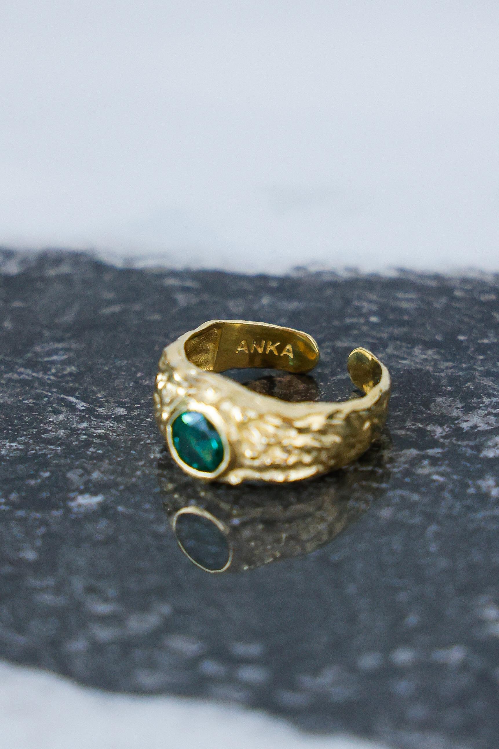 ANILLO SELES ORO PIEDRA CUARZO VERDE