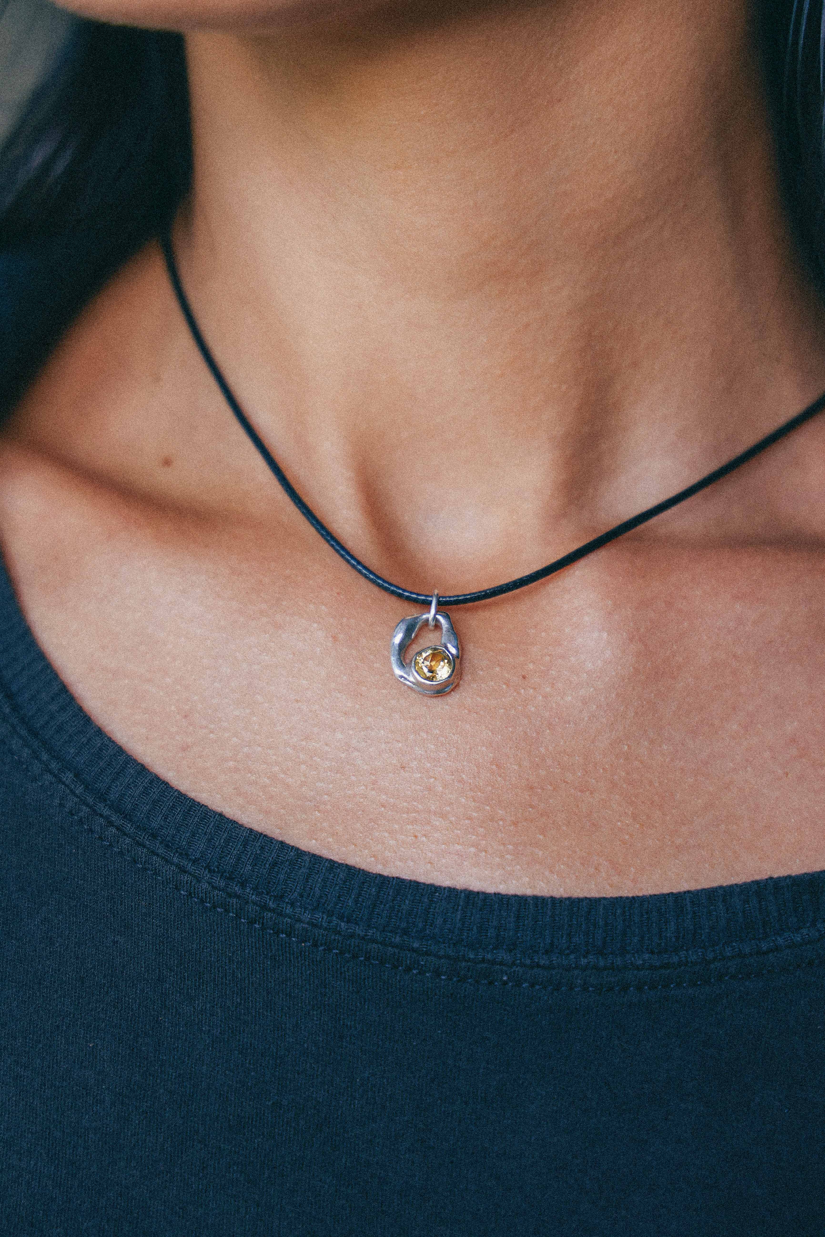 COLLAR SELES DE PLATA Y CITRINO