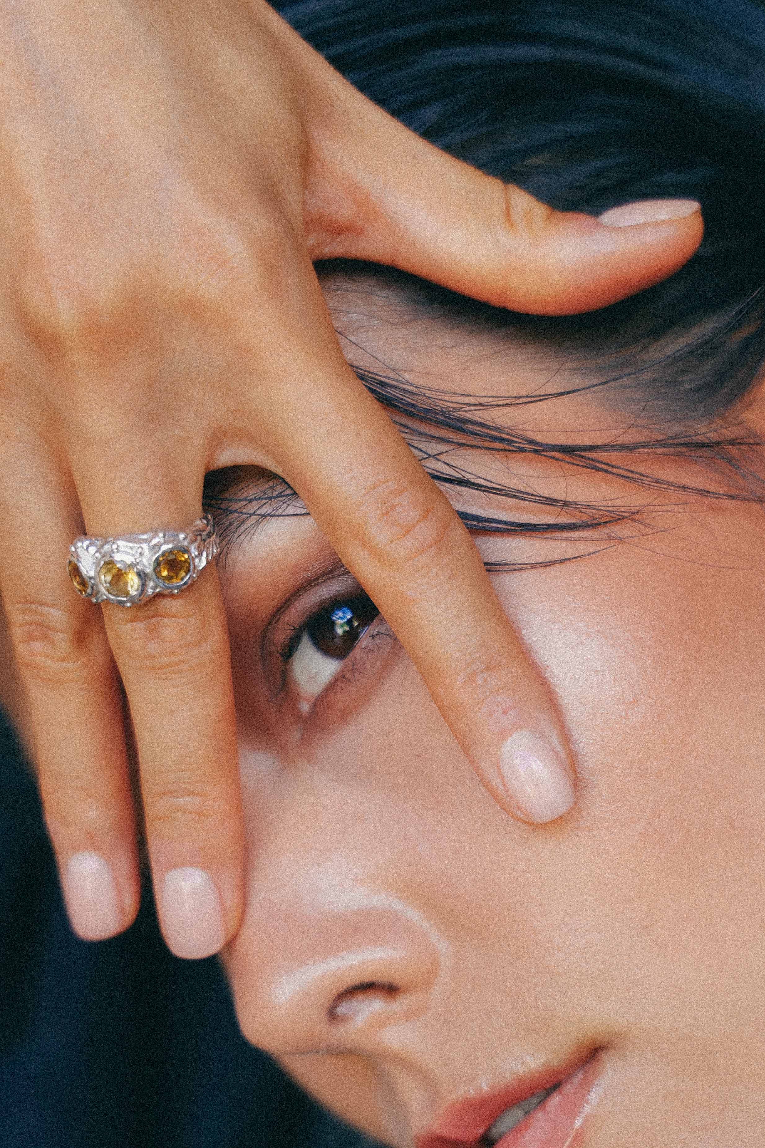 ANILLO SOLENE DE PLATA Y CITRINOS