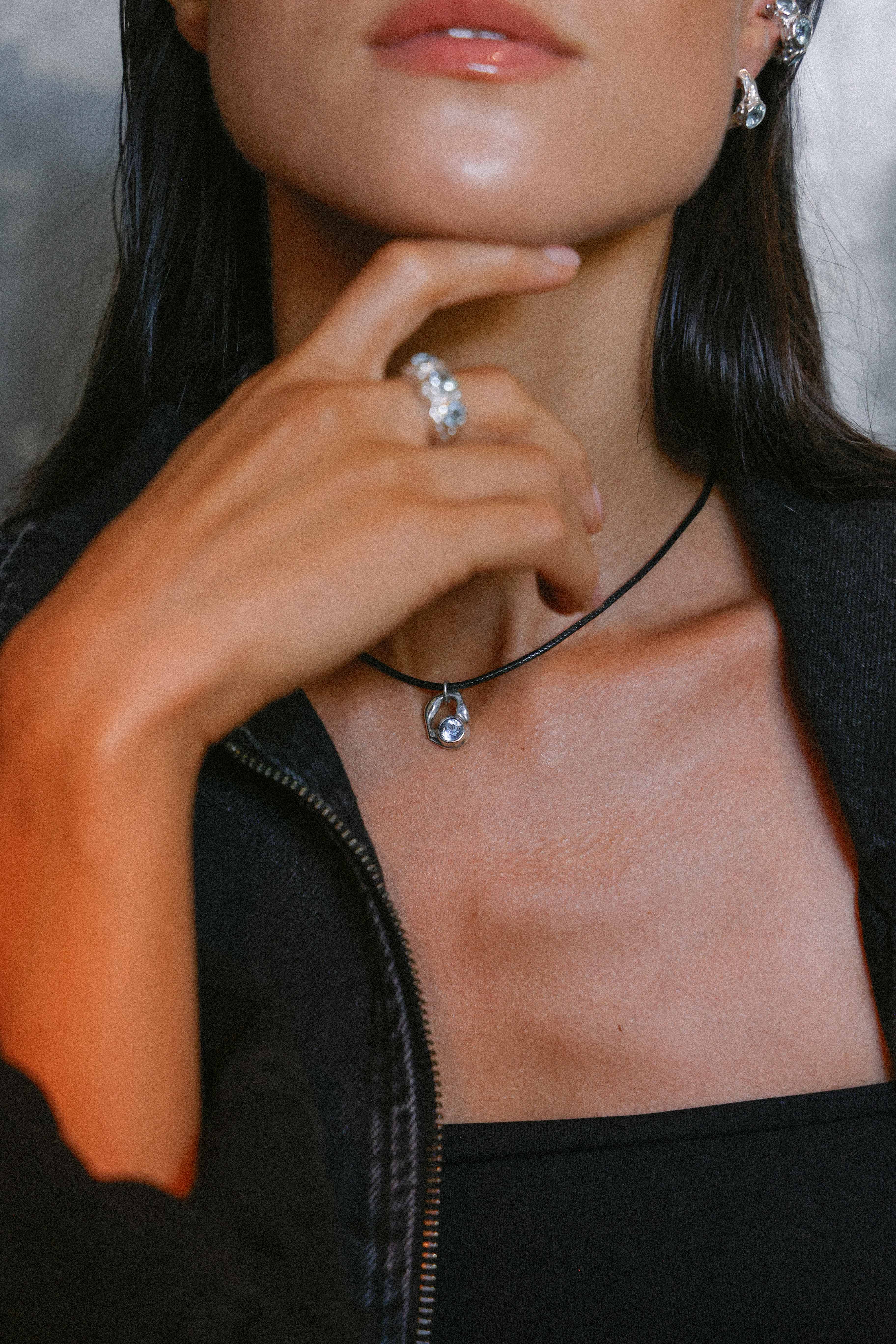 ANILLO SOLENE DE PLATA Y TOPACIOS CELESTES