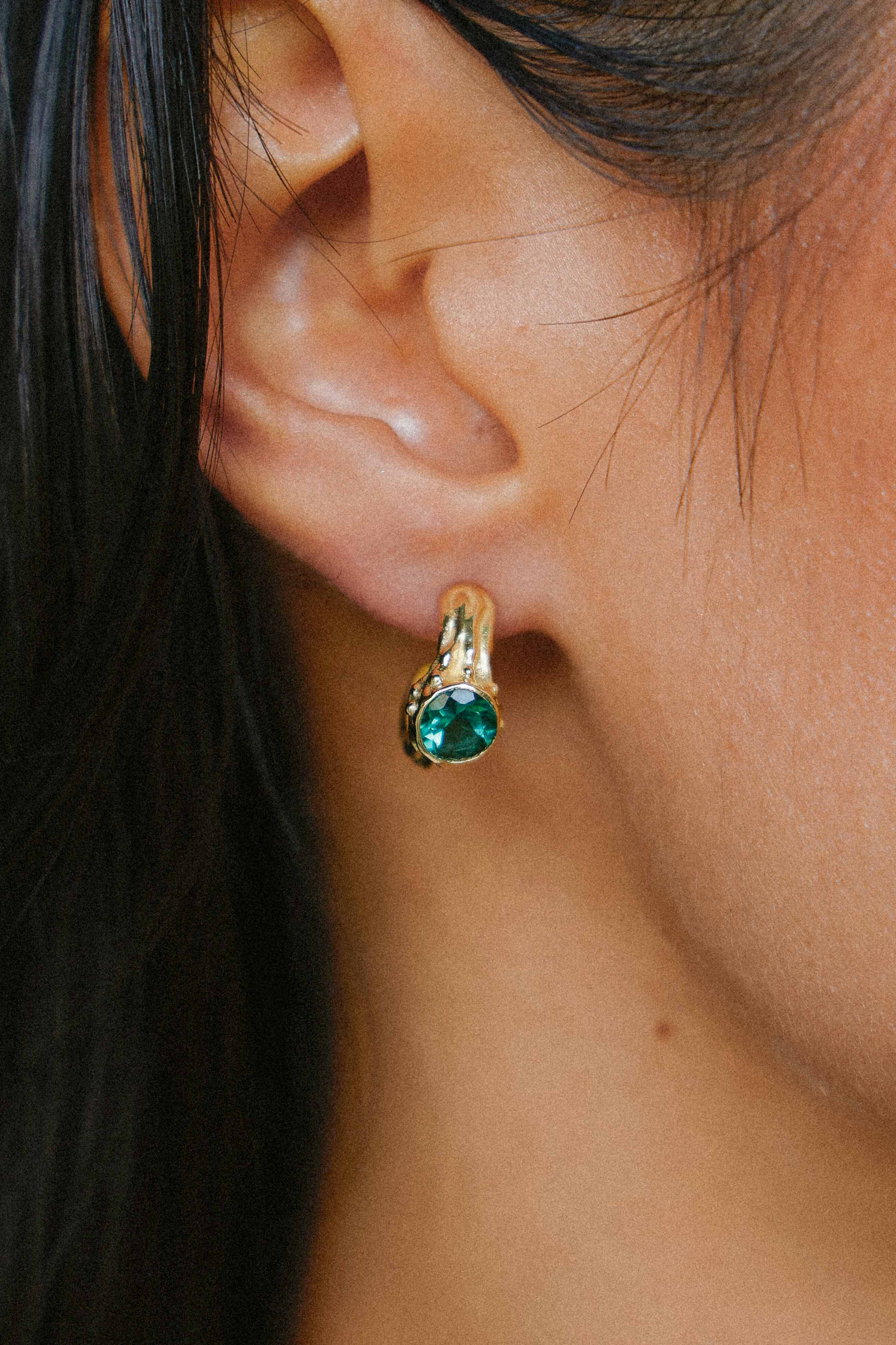 AROS SELES ORO Y CUARZO VERDE