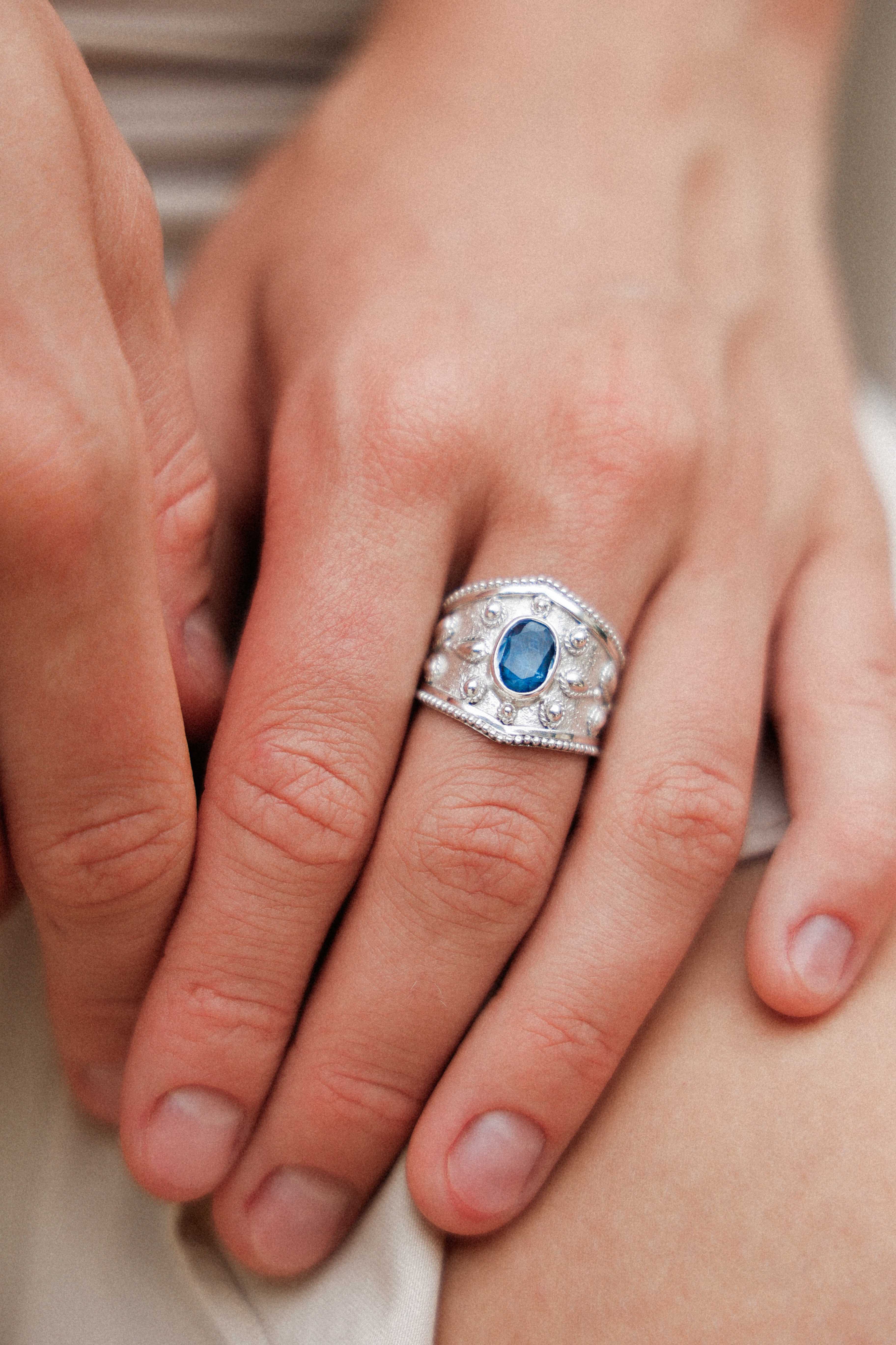 ANILLO ONIRI CIANITA
