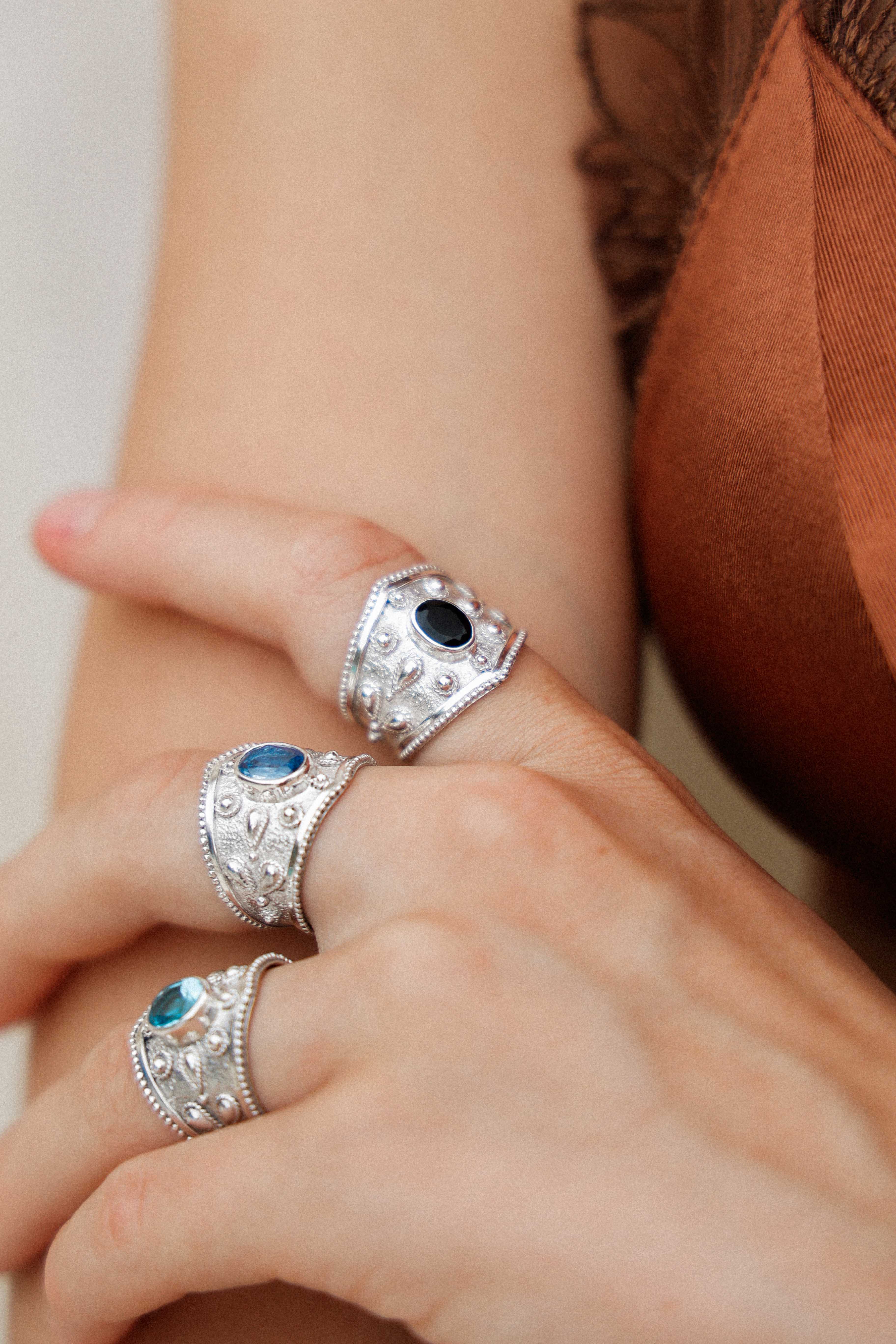 ANILLO ONIRI CIANITA