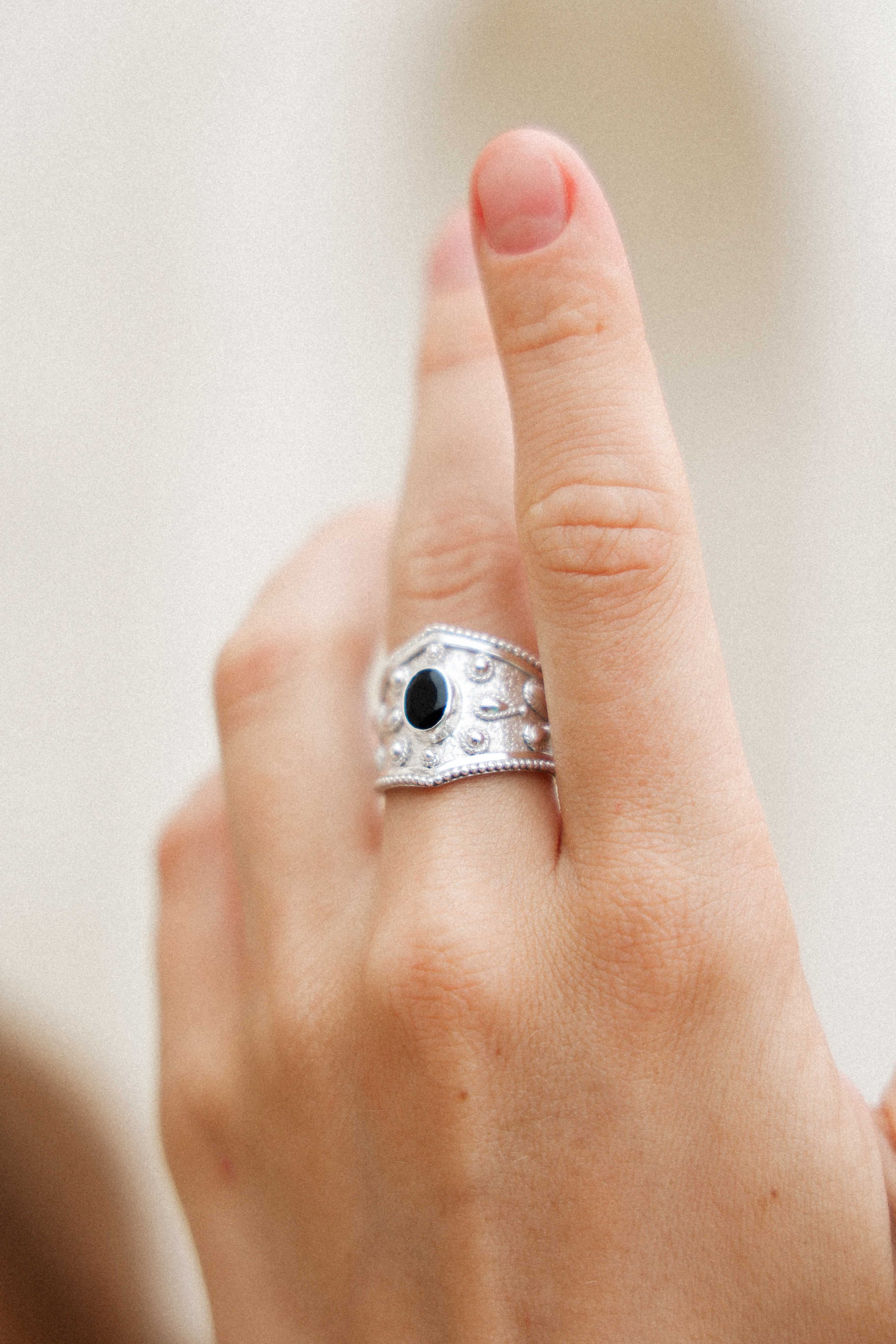 ANILLO ONIRI ONIX