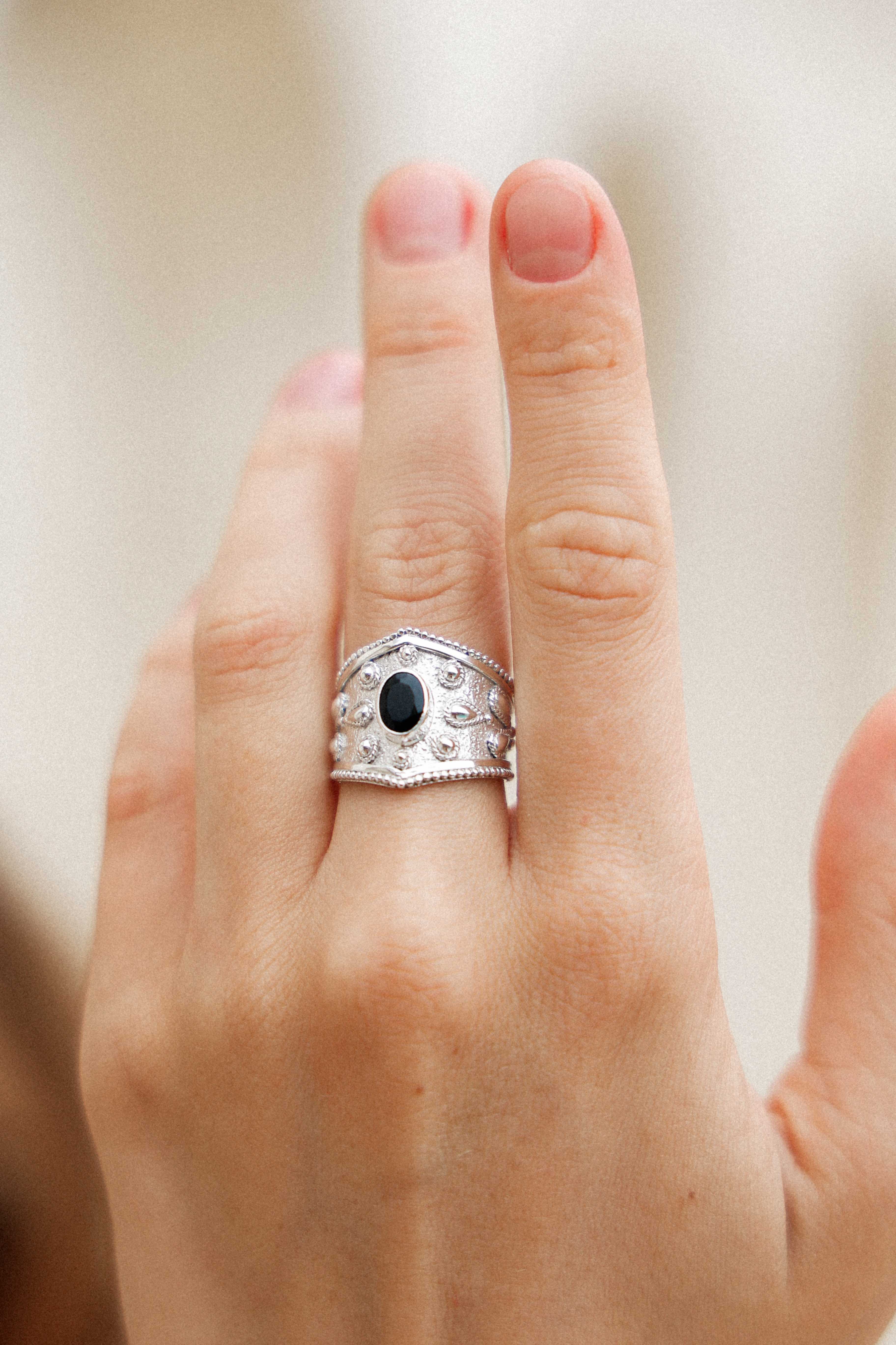 ANILLO ONIRI ONIX