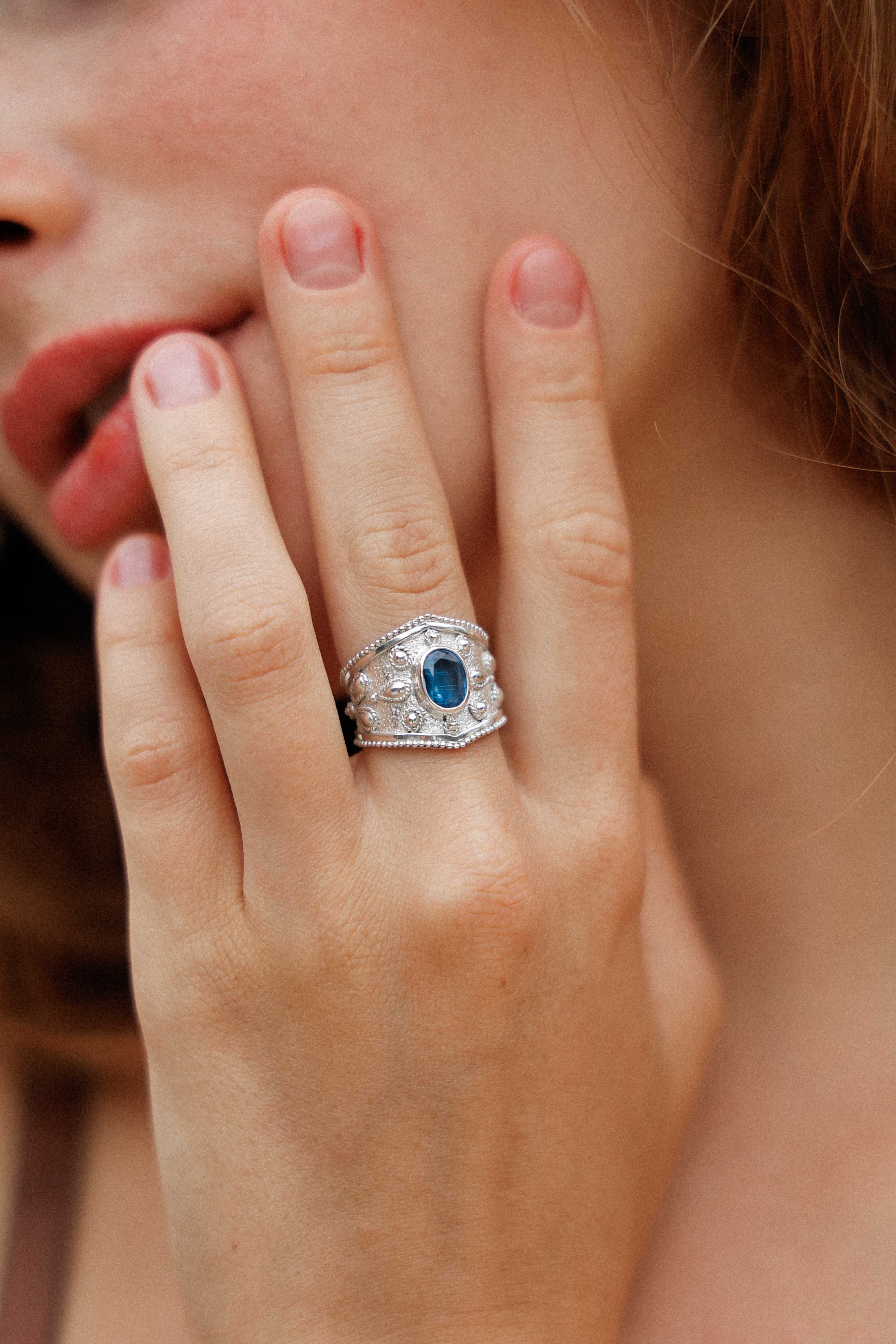ANILLO ONIRI CIANITA