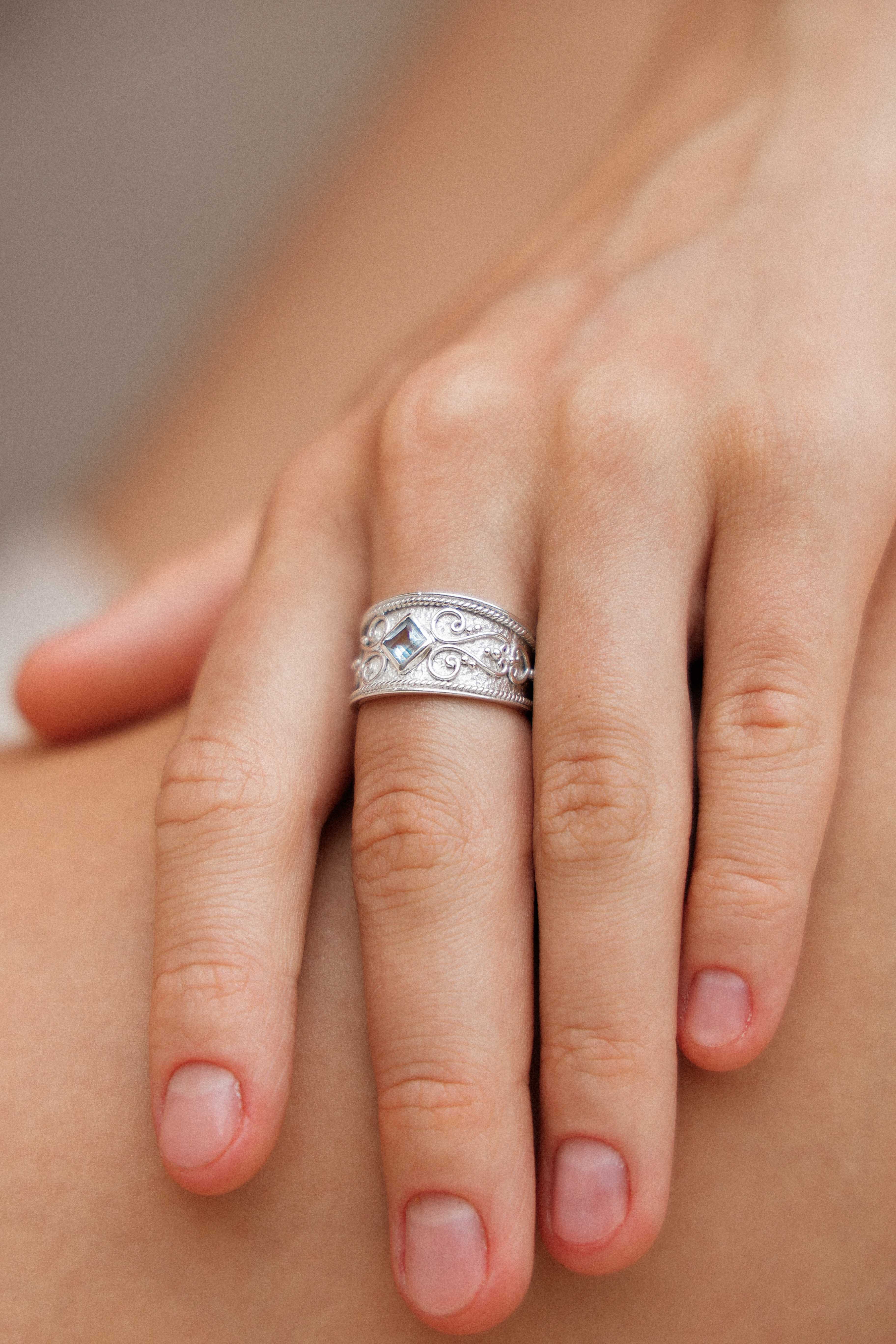 ANILLO CLAR TOPACIO
