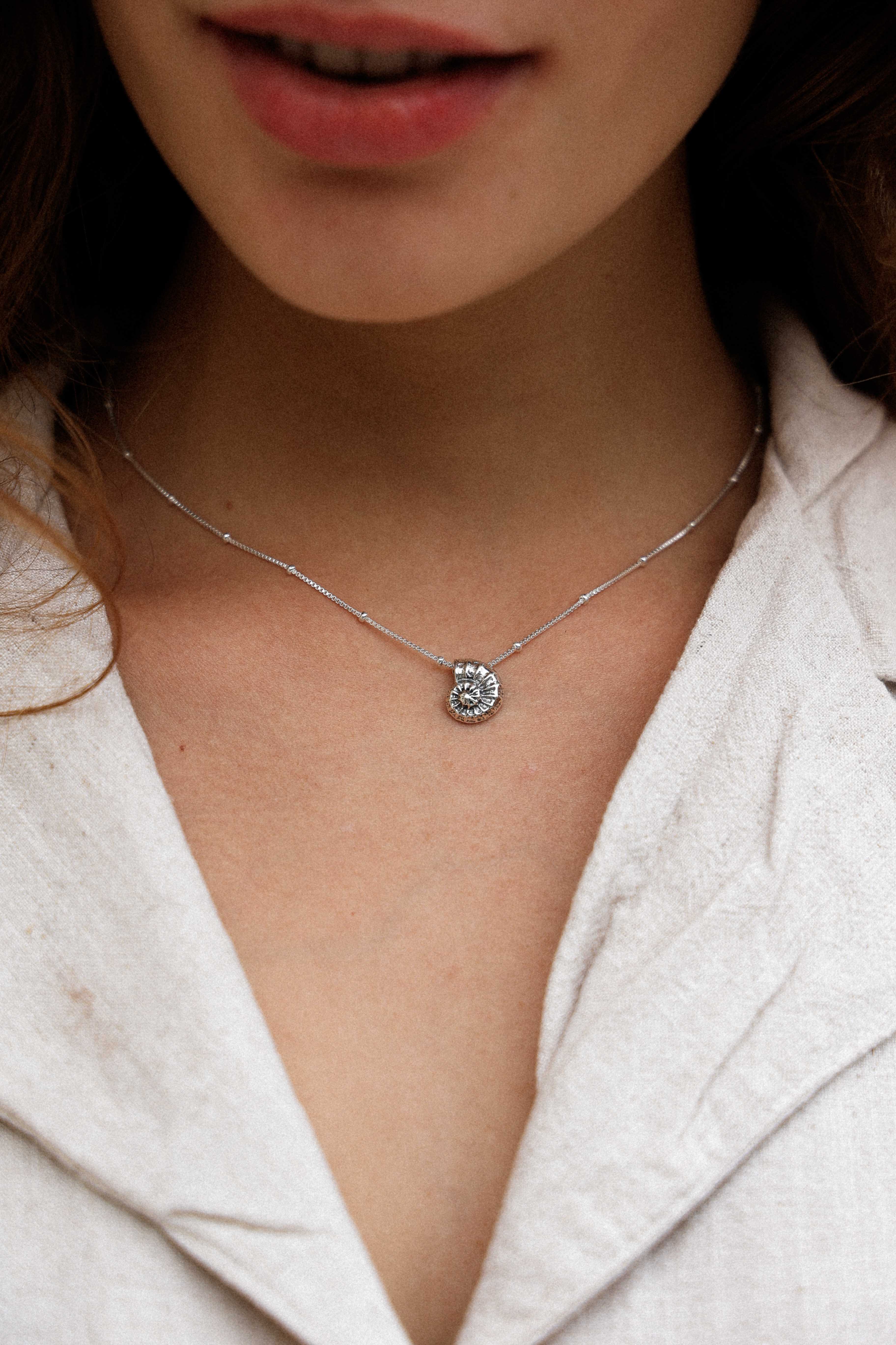 COLLAR CARACOLA