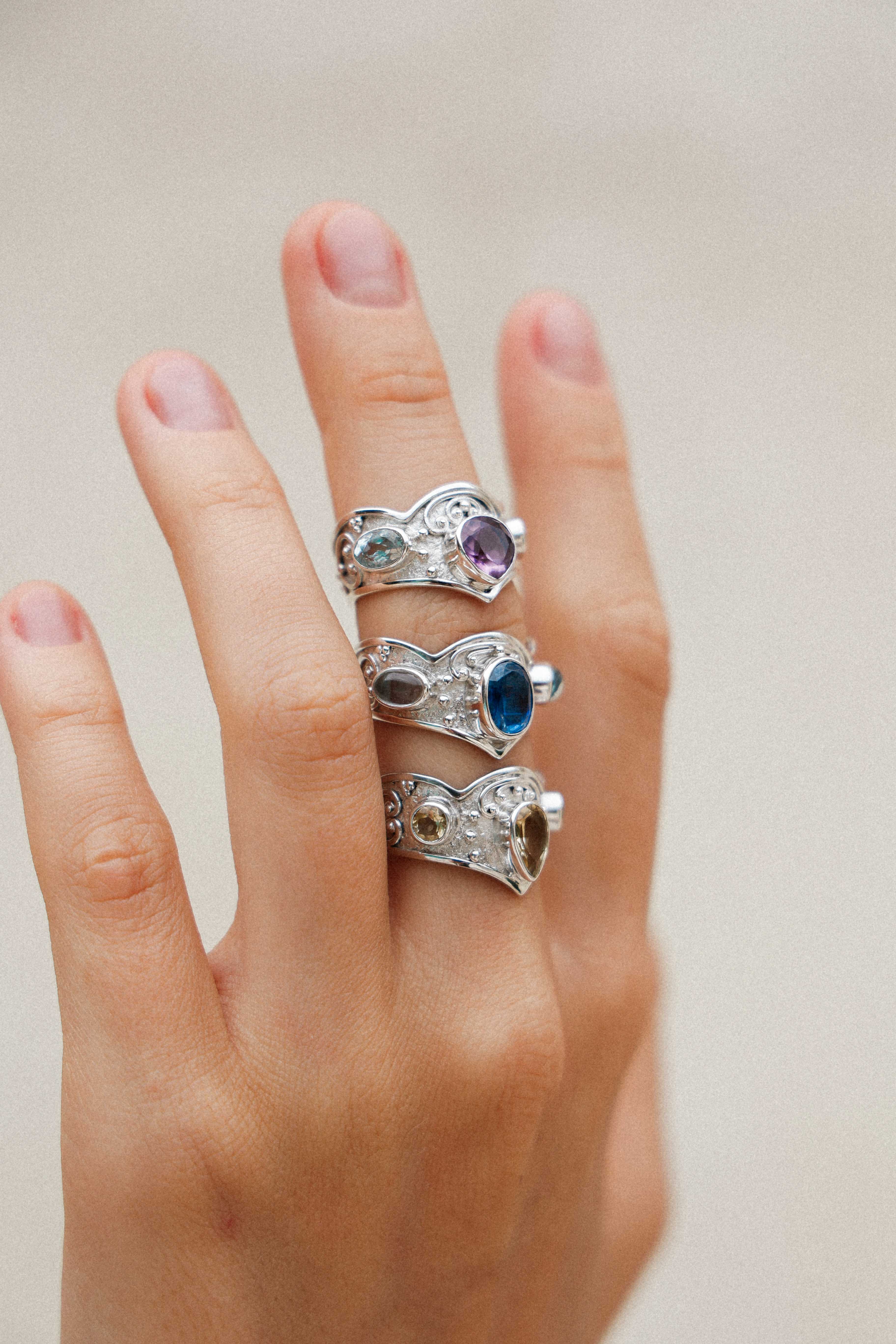 ANILLO BIZÉ CIANITA