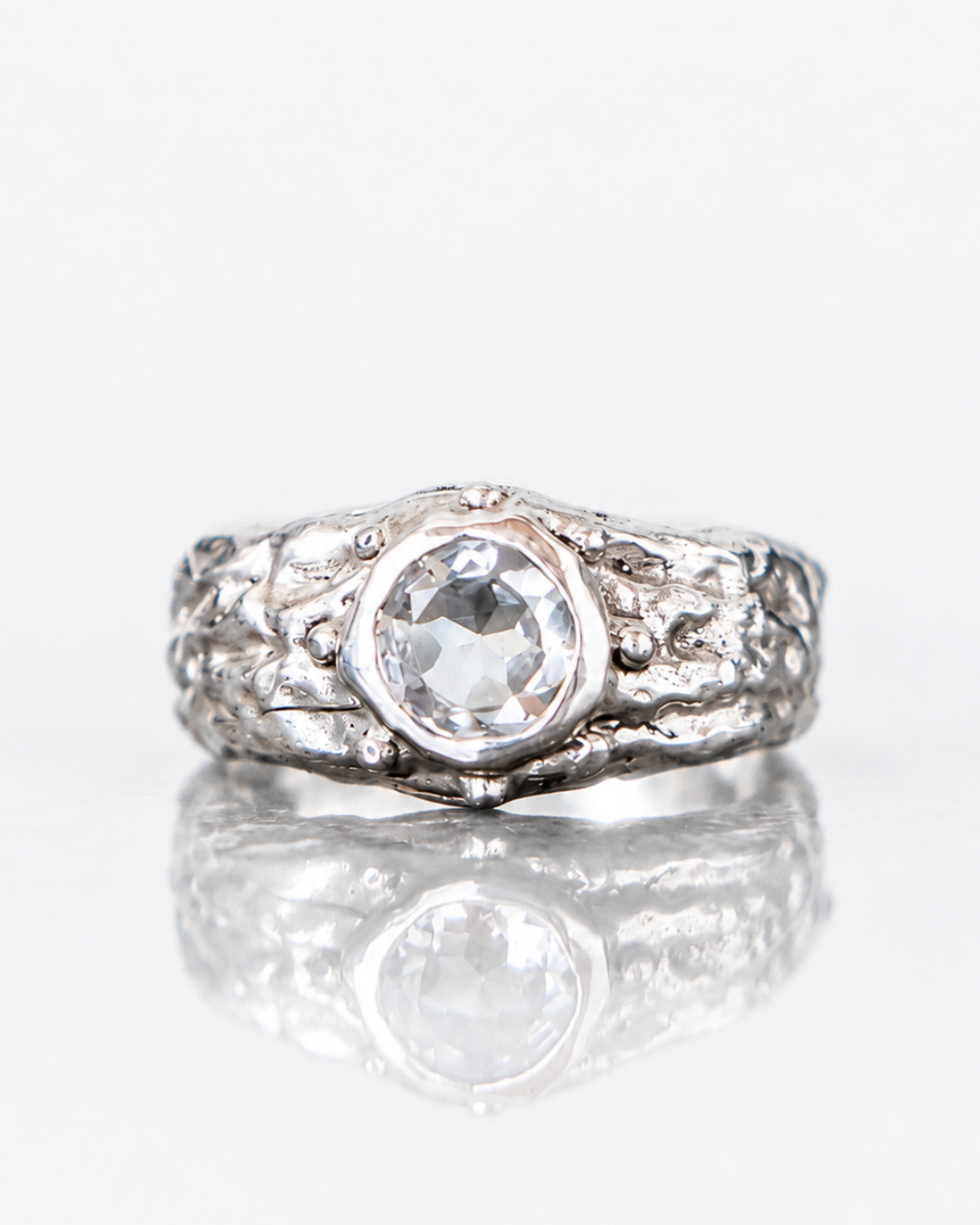 ANILLO SELES DE PLATA Y TOPACIO BLANCO