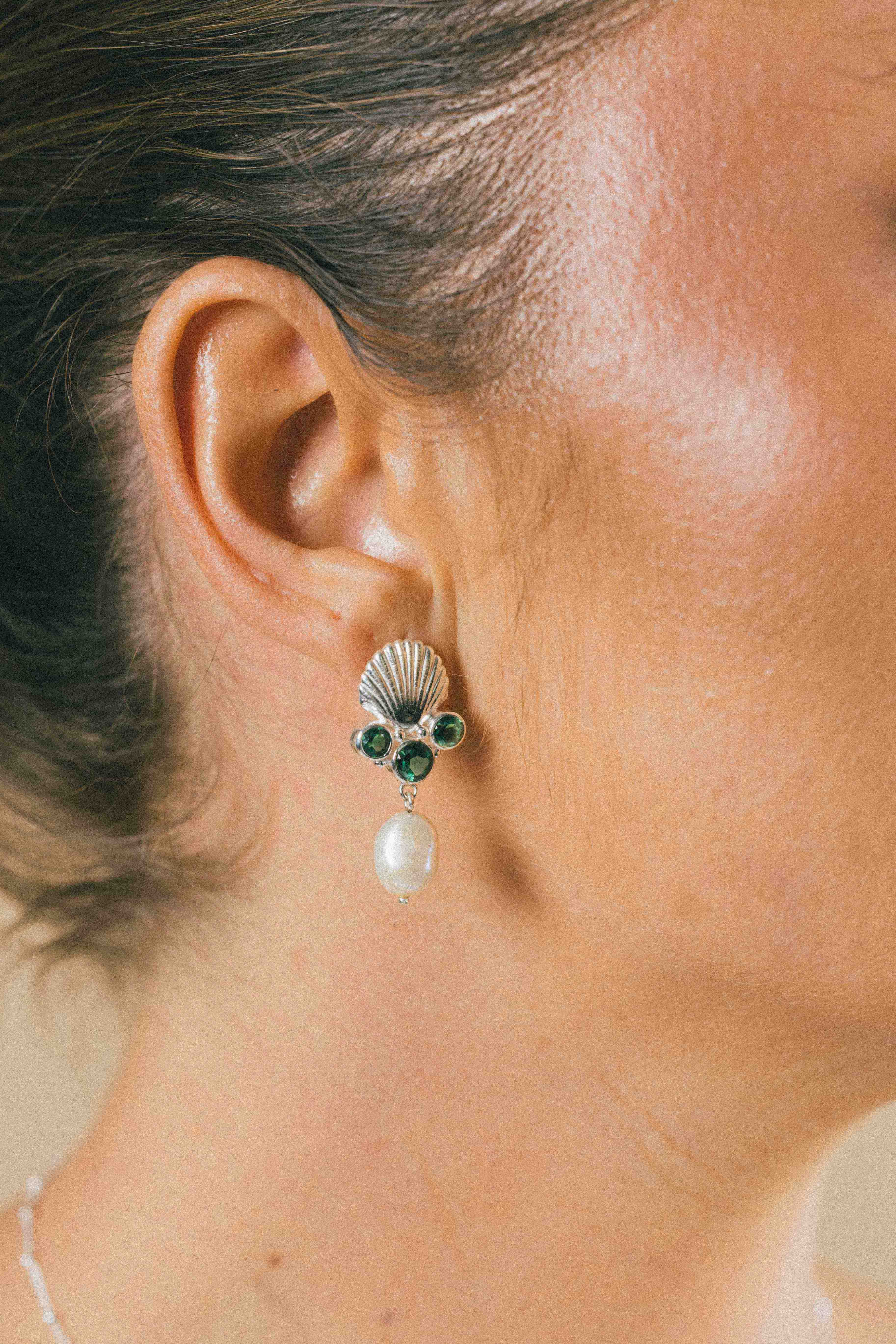 AROS CONMIISANKA DE PLATA DE CUARZO VERDE