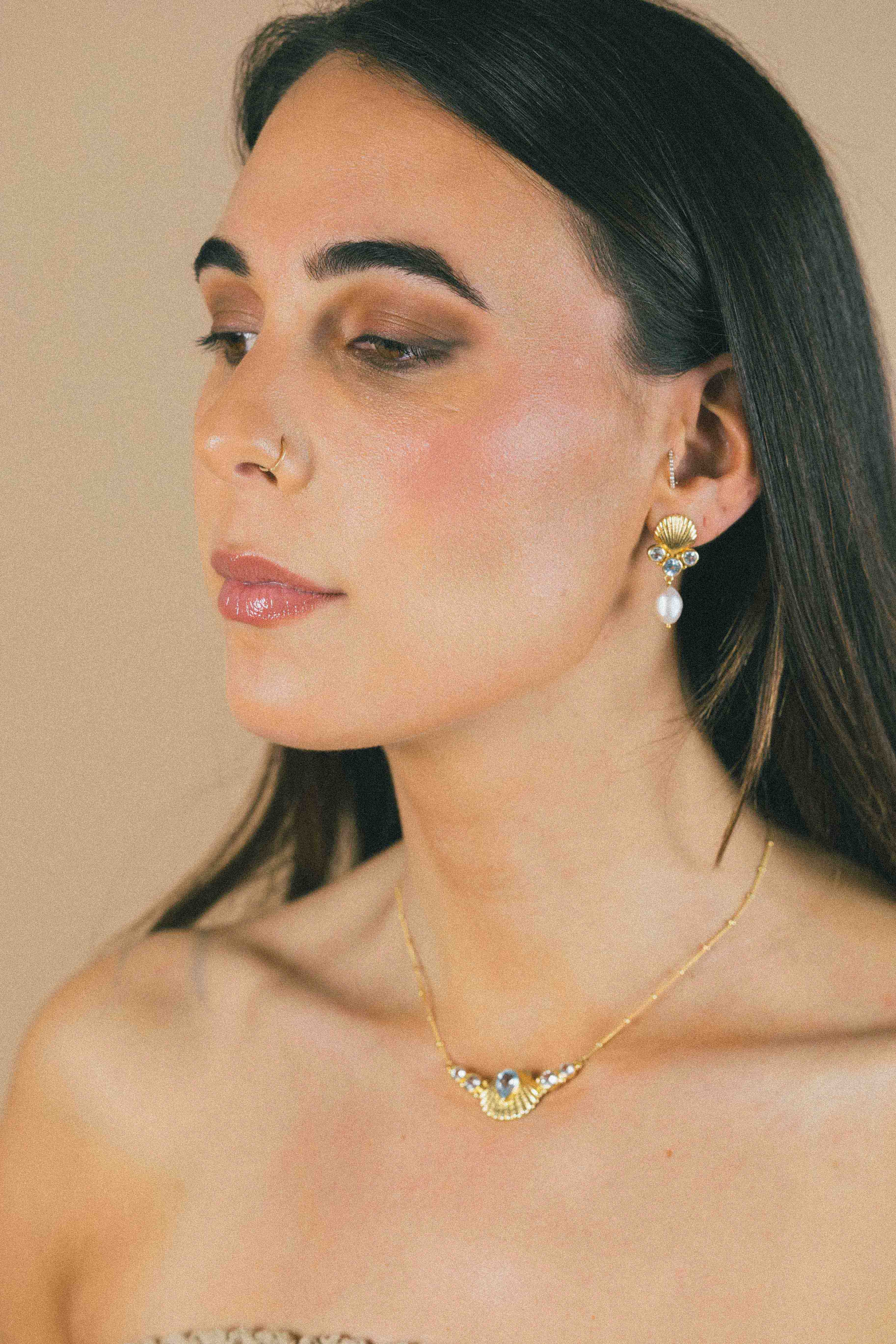 AROS CONMIISANKA GOLD DE TOPACIO BLANCO Y CELESTE