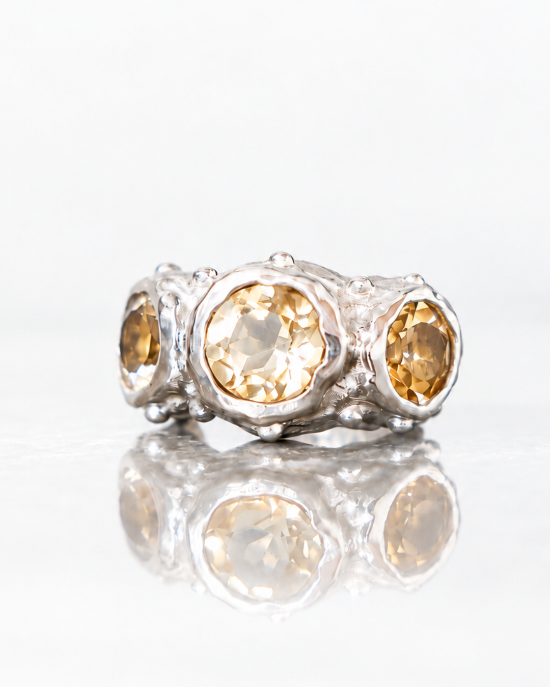 ARO EARCUFF SOLENE DE PLATA Y CITRINO