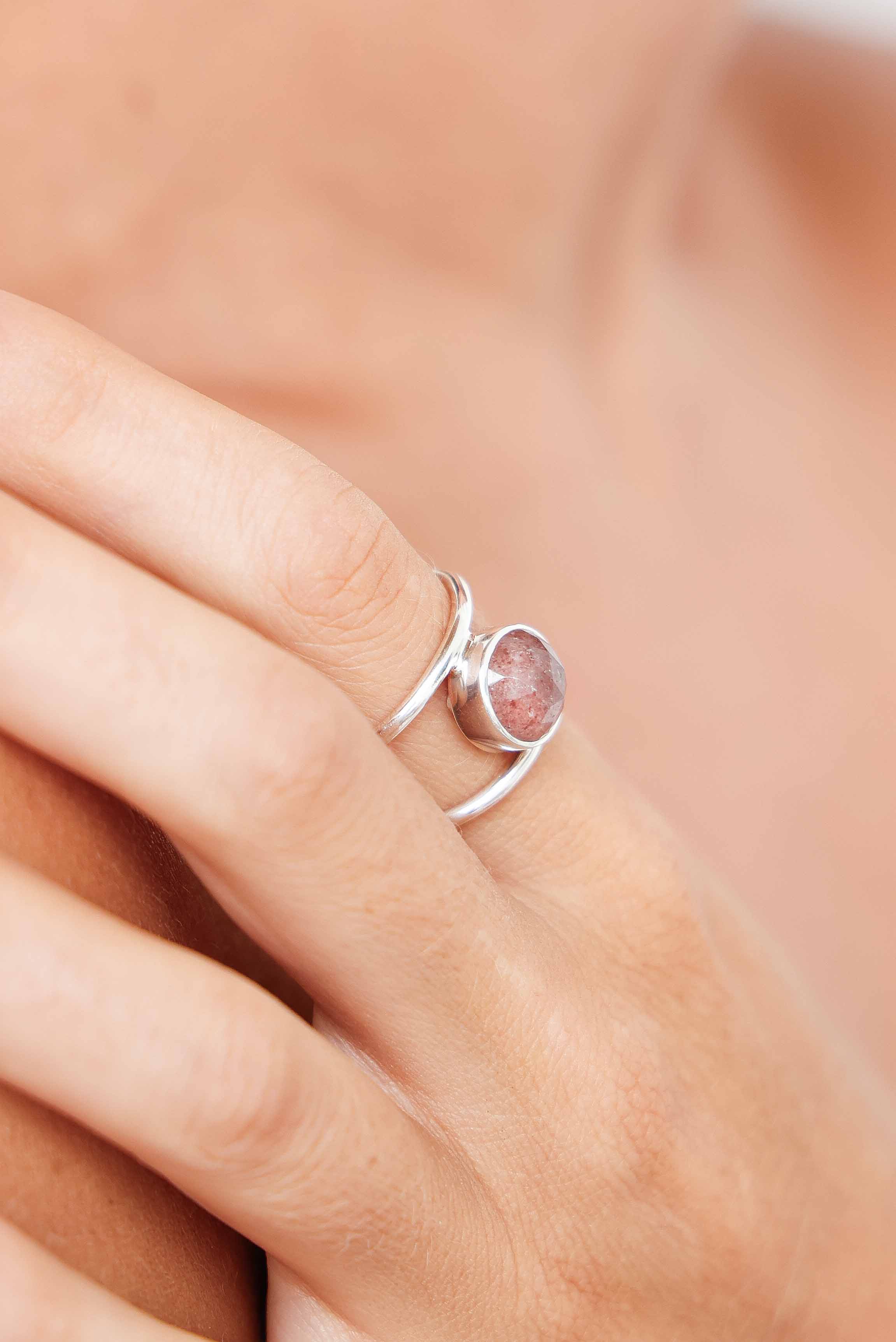 ANILLO NADRA CUARZO CHERRY