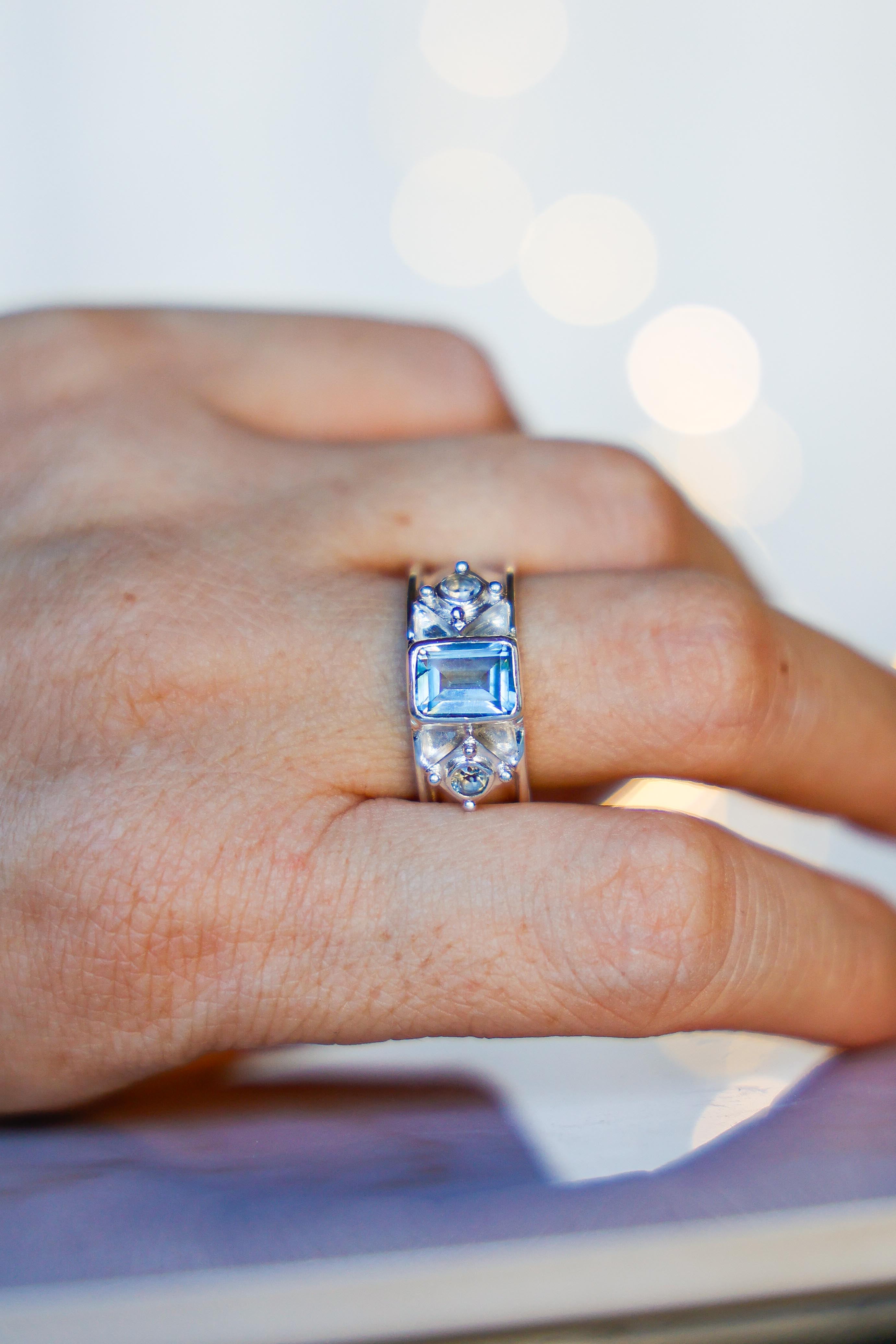 ANILLO AURORA DE PLATA Y TOPACIO CELESTE