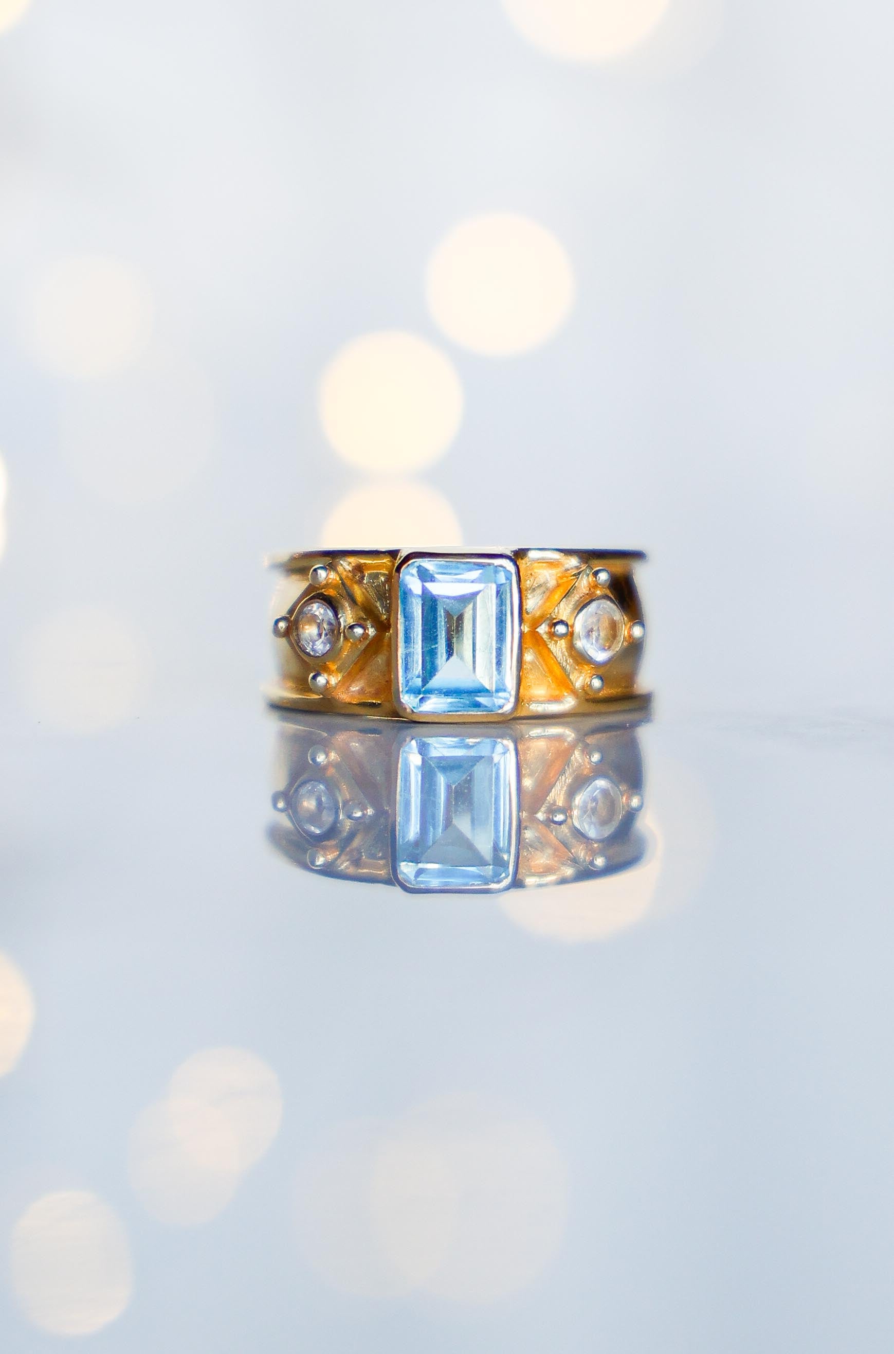 ANILLO AURORA GOLD TOPACIO SWISS CELESTE