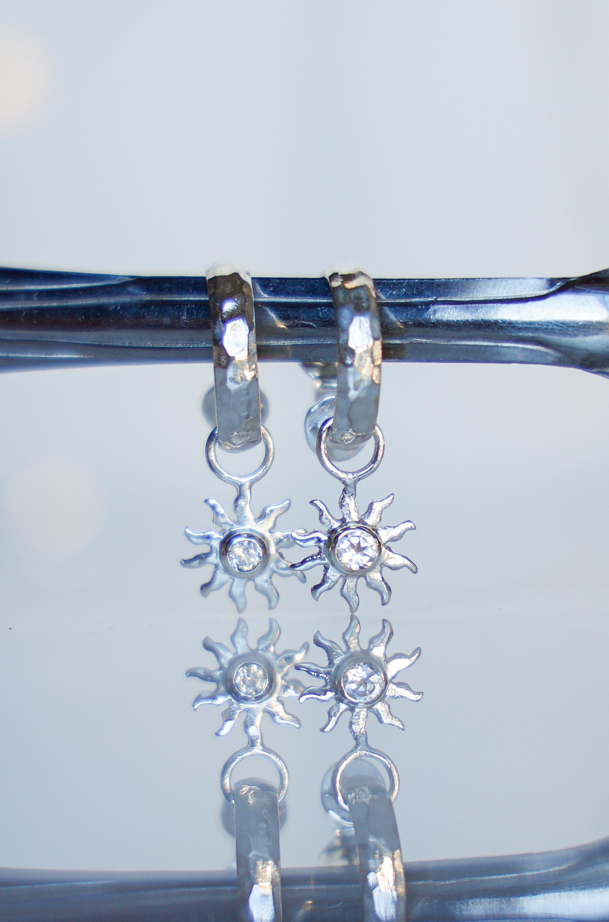 AROS AUREA DE PLATA Y TOPACIO BLANCO
