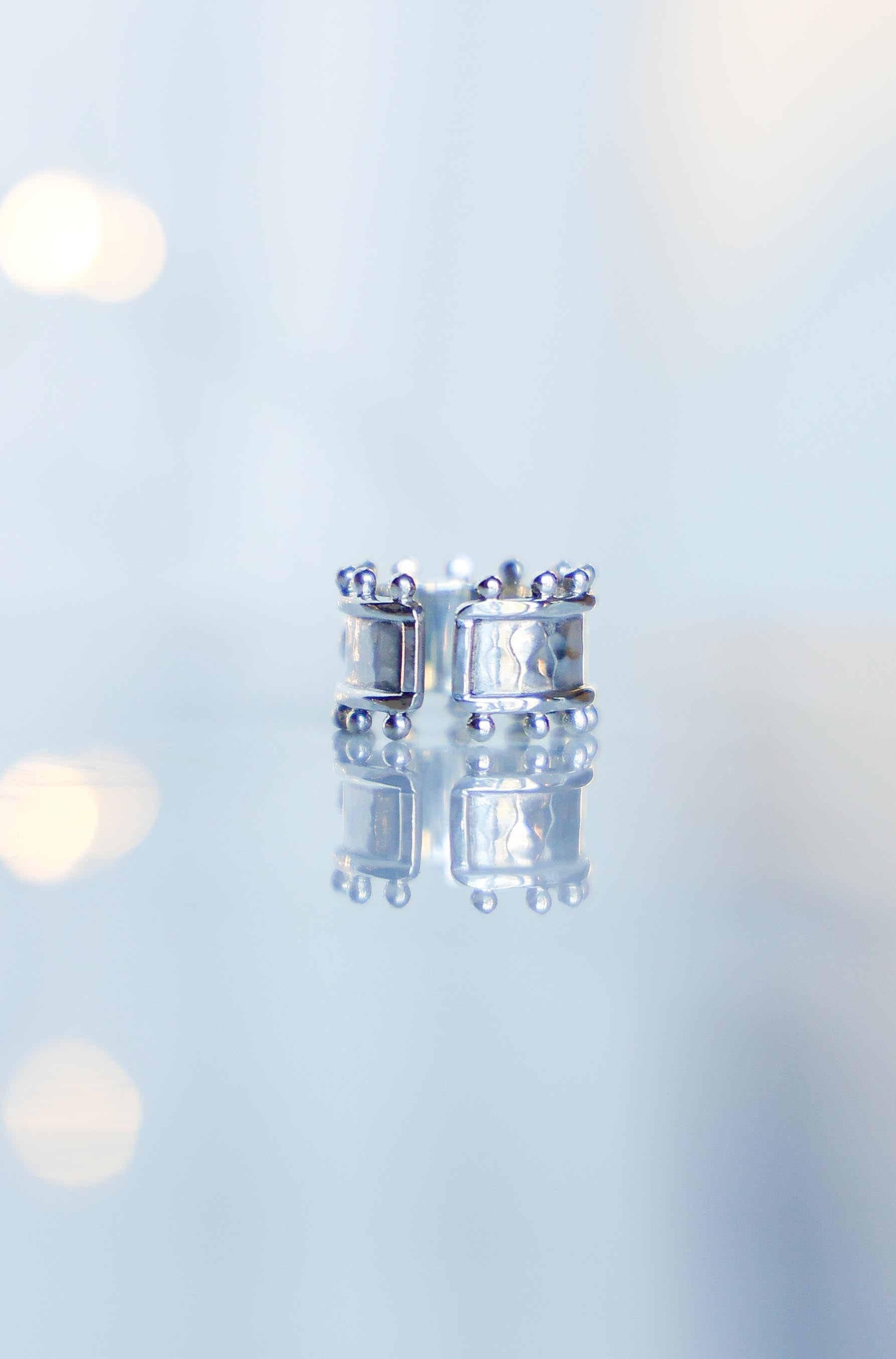 ARO EARCUFF ÉTER DE PLATA Y CUARZO VERDE