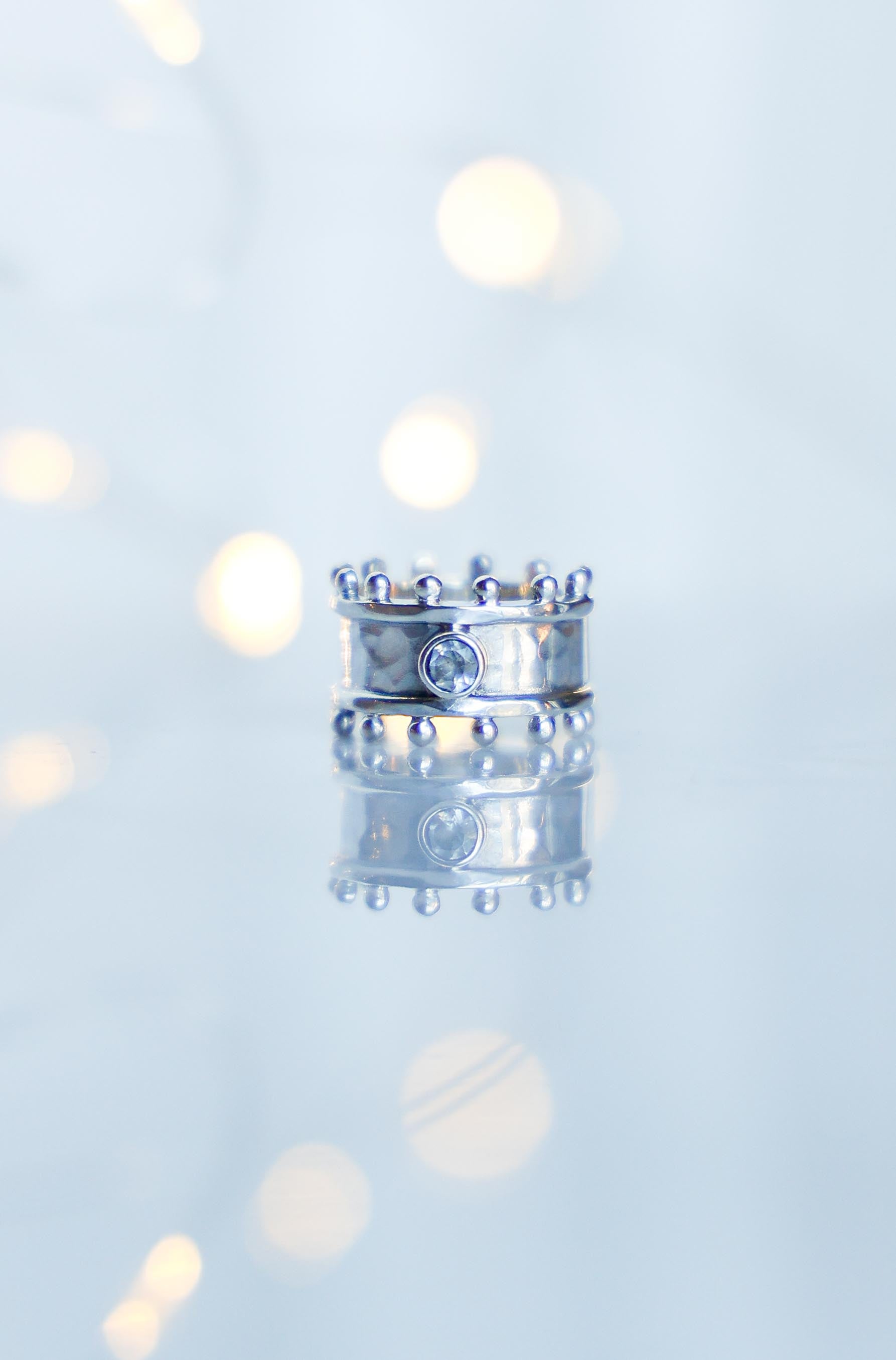 ARO EARCUFF ÉTER DE PLATA TOPACIO BLANCO