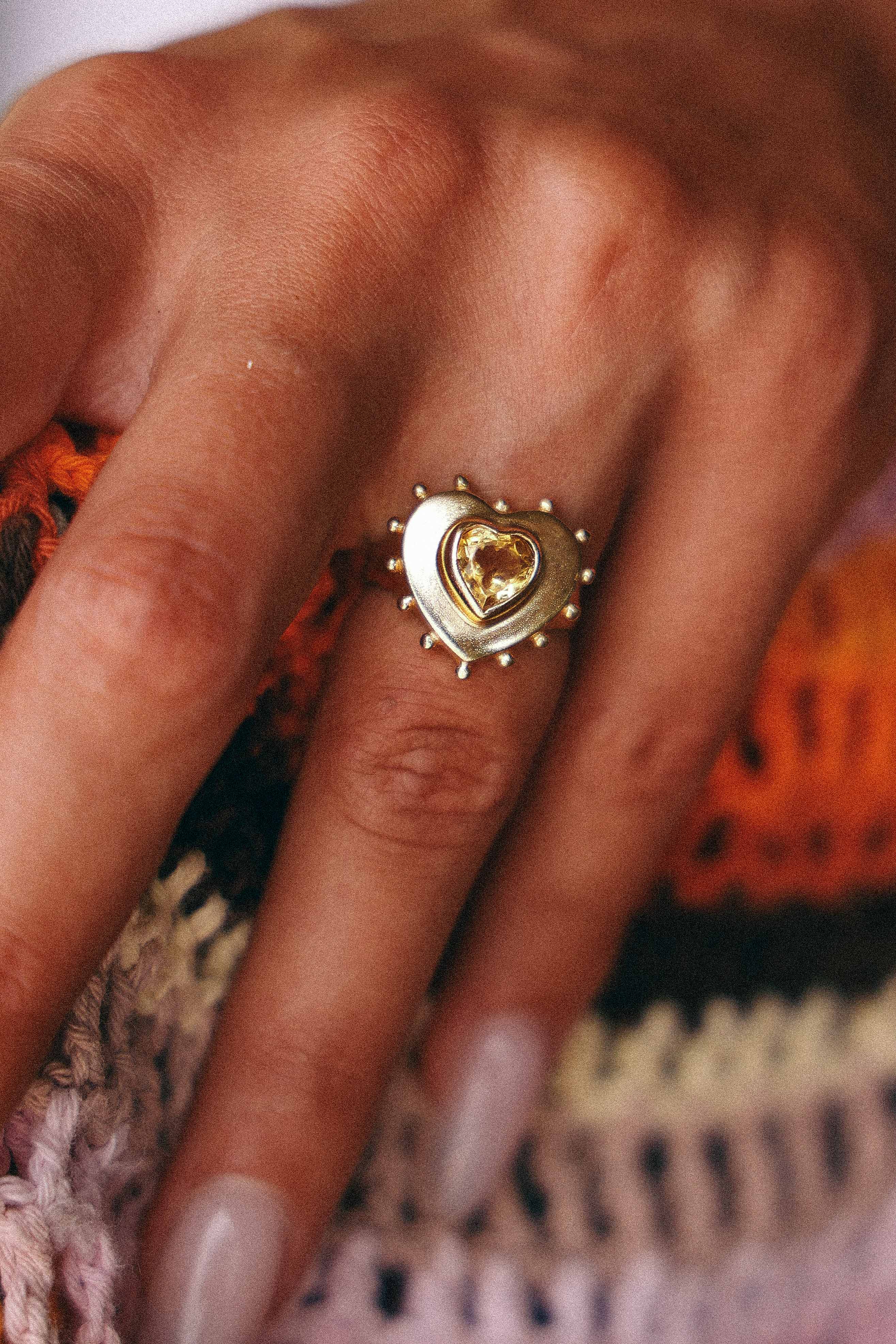 ANILLO CORAZON CITRINO GOLD