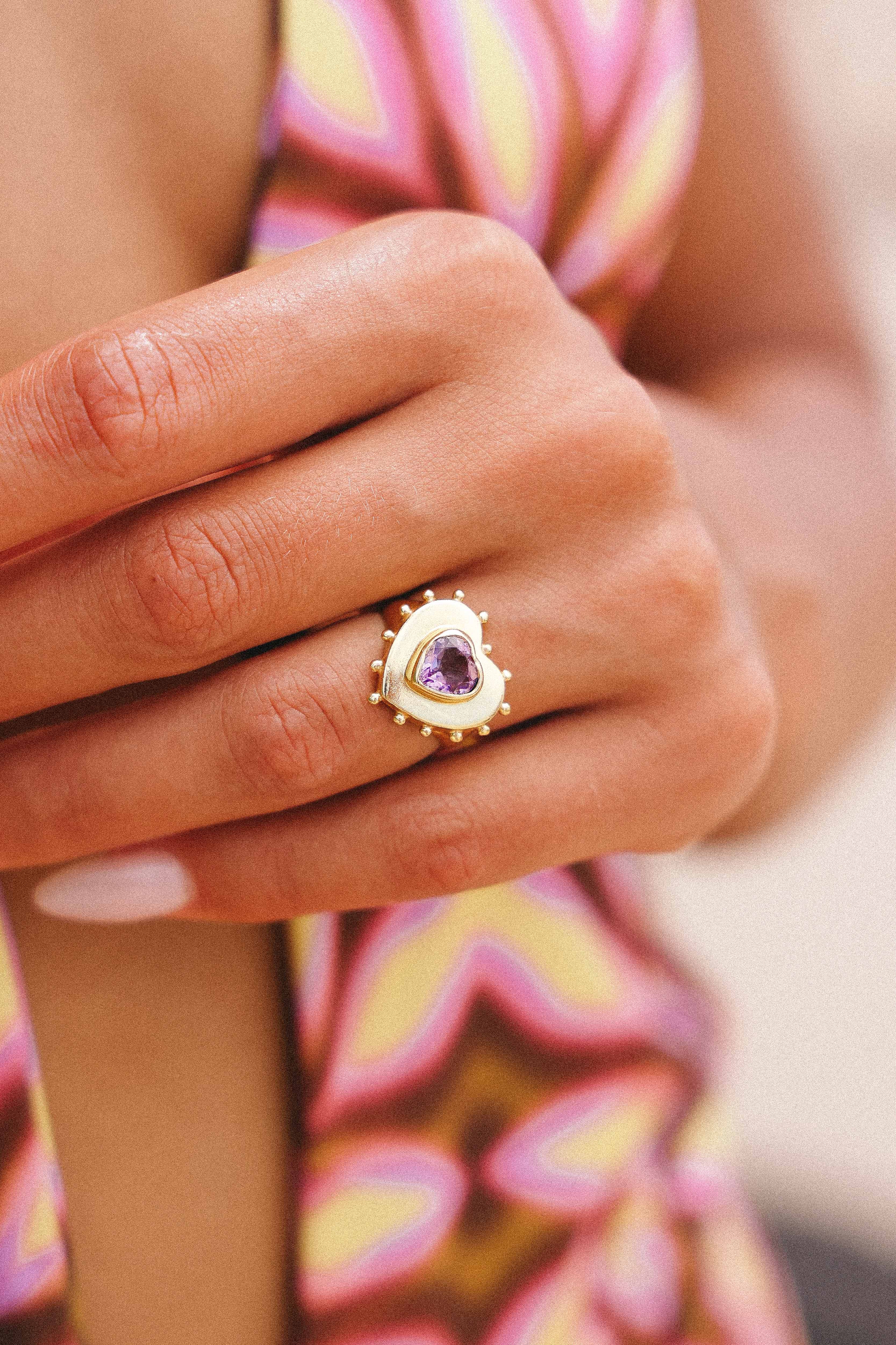 ANILLO CORAZON AMATISTA GOLD